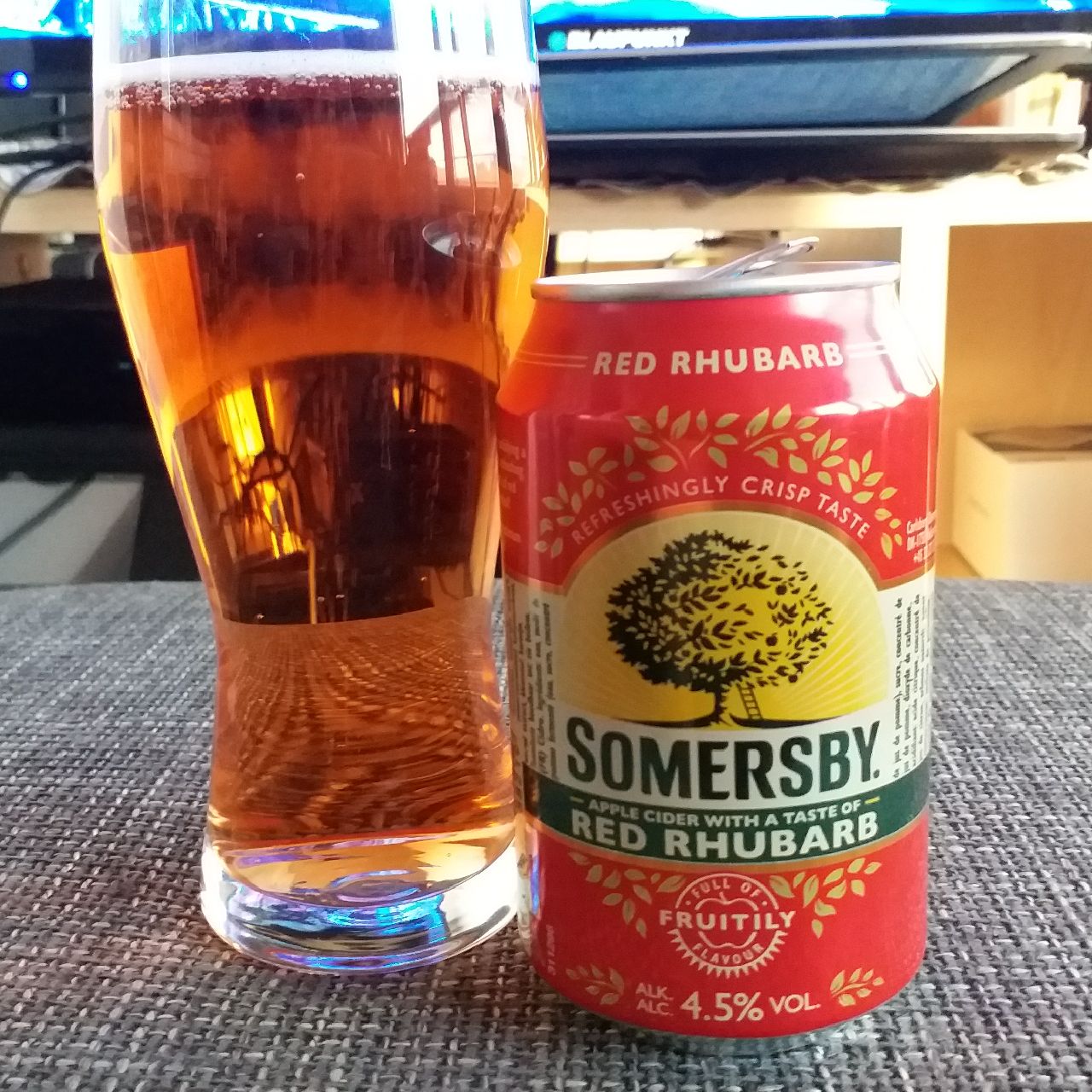 Somersby Limited Apple Cider with a Taste of Rhubarb, Carlsberg Hungary Kft.