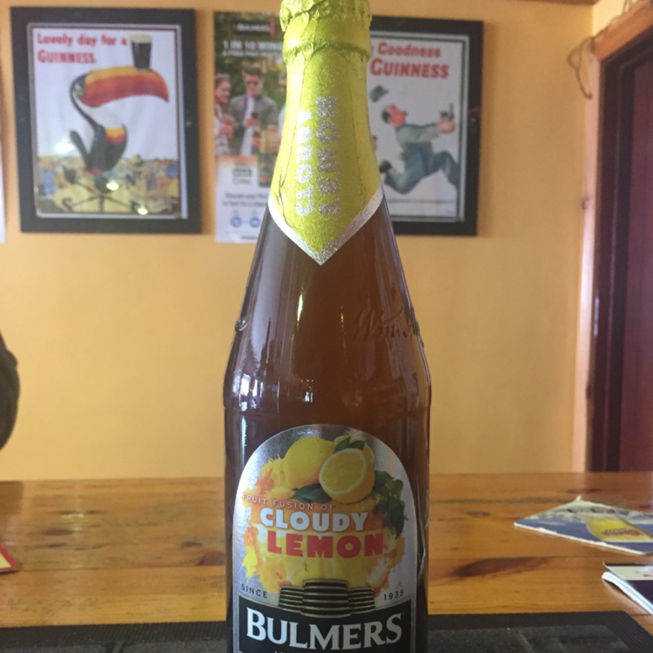 Bulmers Cloudy Lemon, England