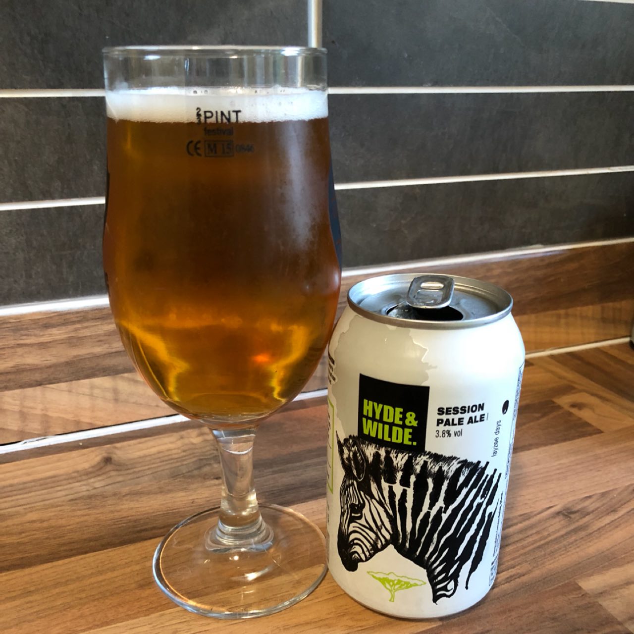 Hyde & Wilde Session Pale Ale, England