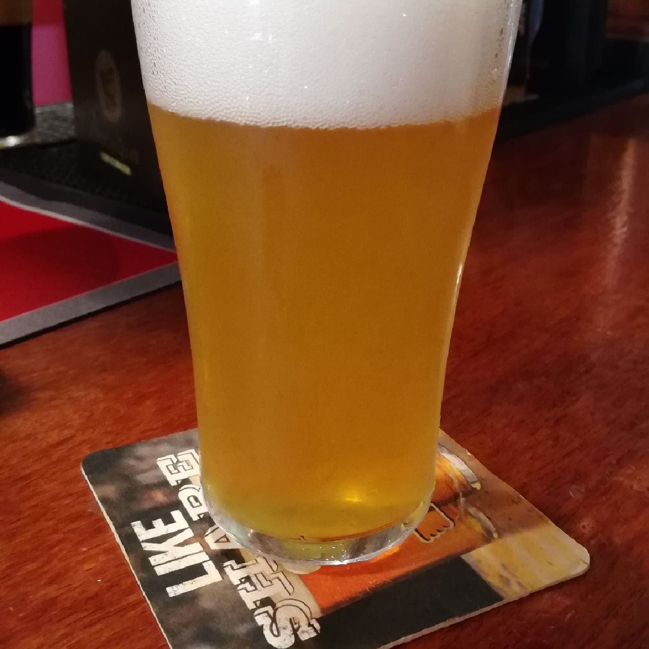 Neon Velvet, Ireland