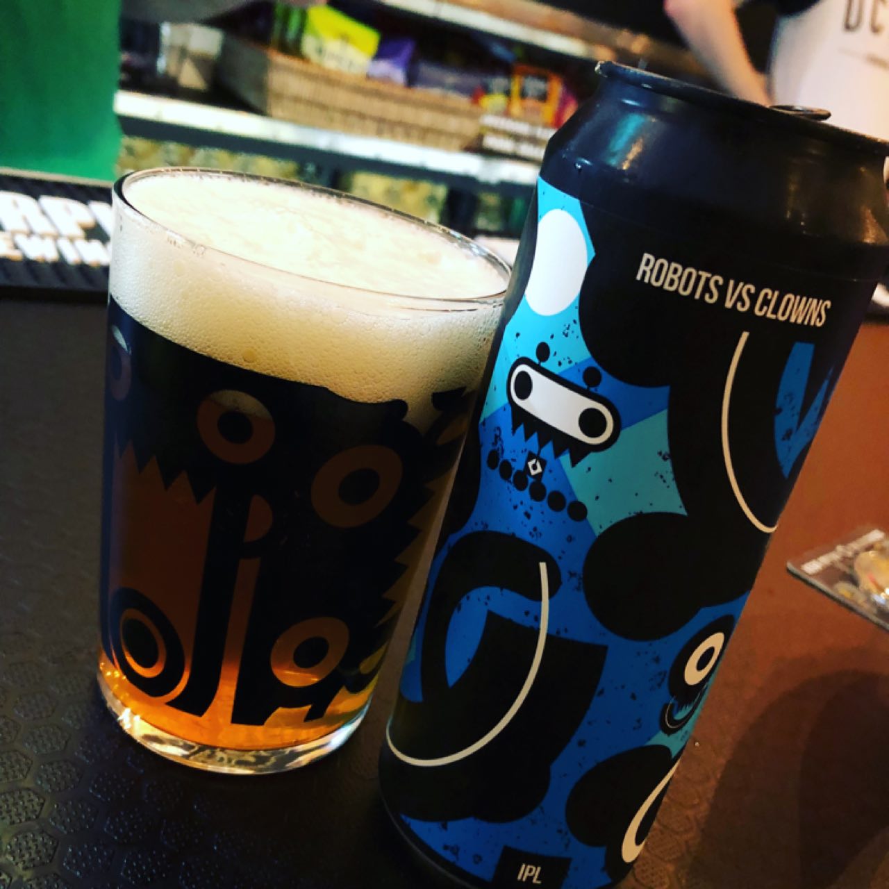 Robots VS Clowns, England