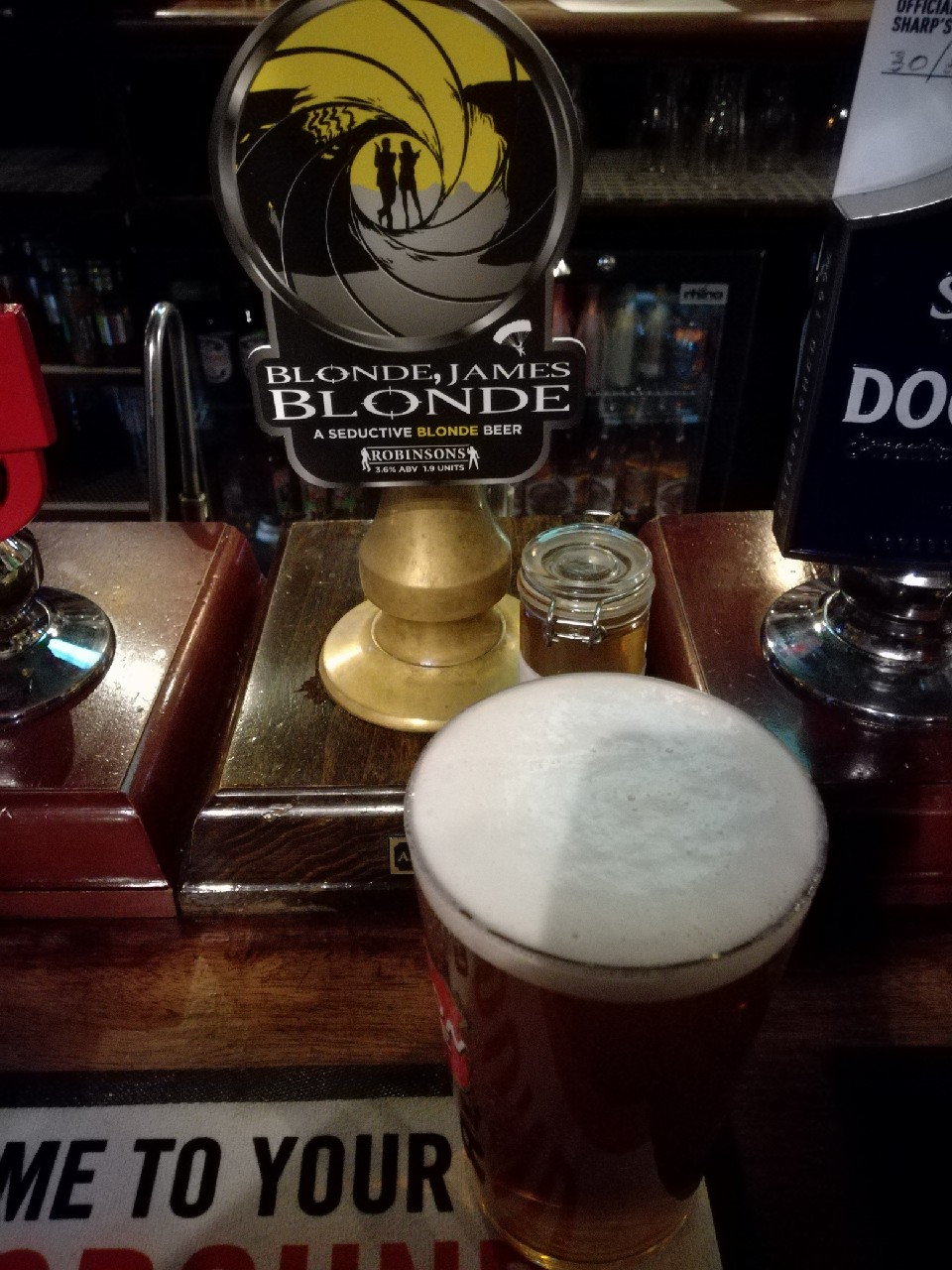 Blonde, James Blonde, England