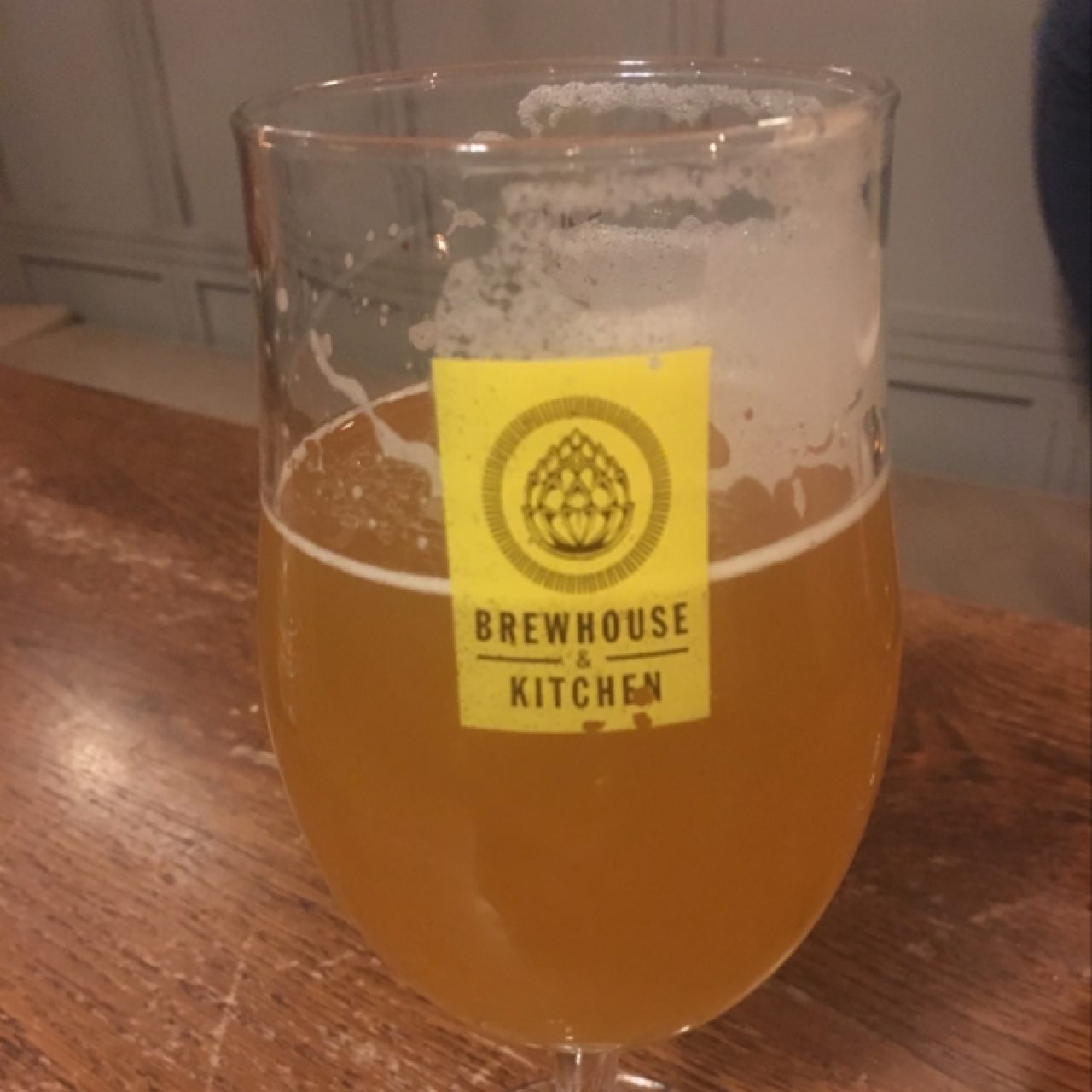 Crafty Tropical Ale, England