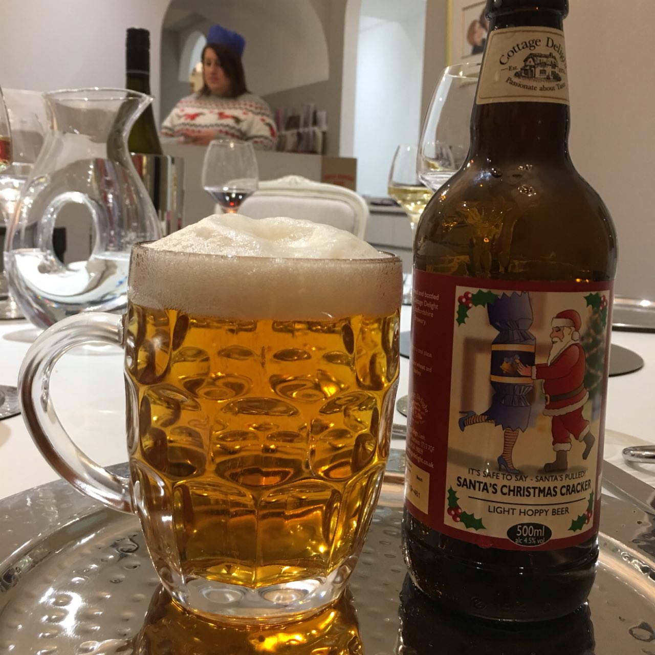 Santa's Christmas Cracker, England