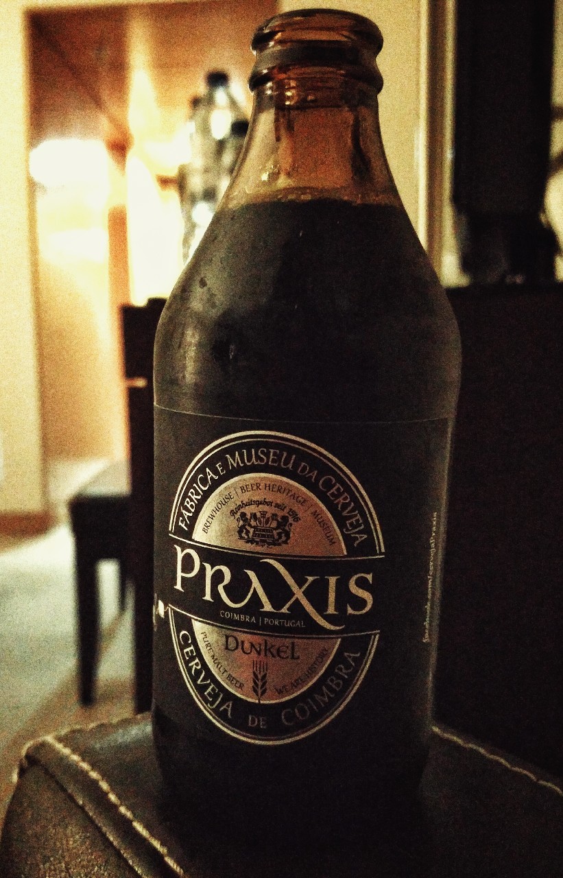 Praxis Dunkel, Portugal