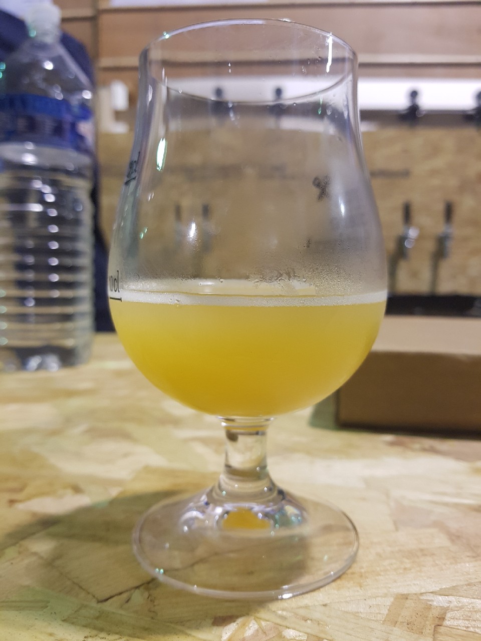 Everybody Else Is Doing It, England