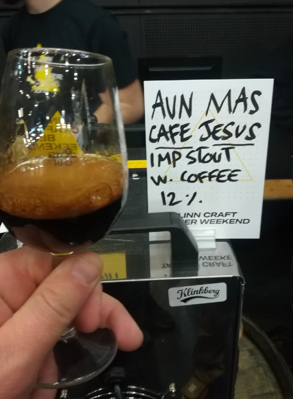 Aún Más Café Jesús, United States