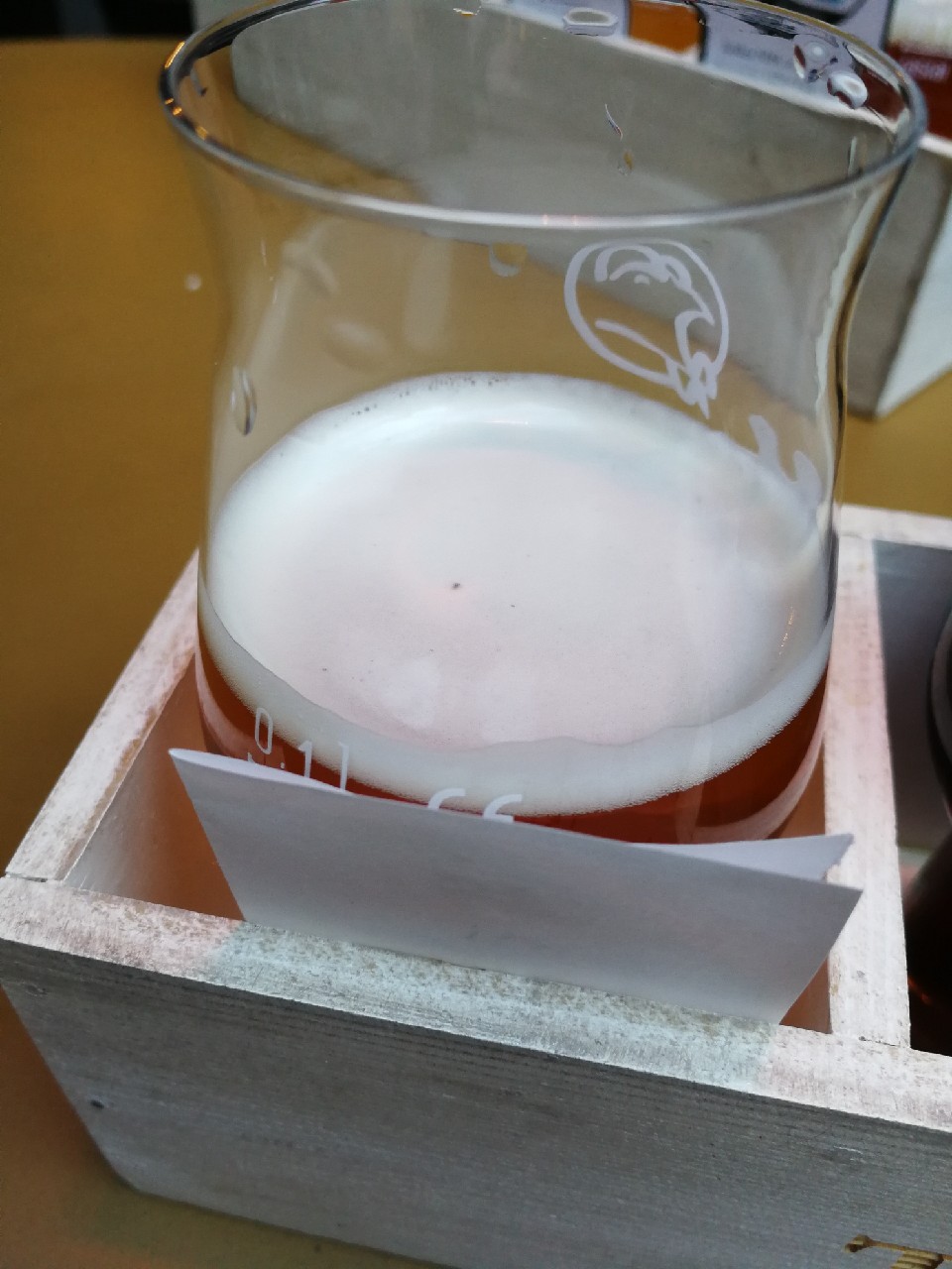 Hehkeä Helmi, Finland