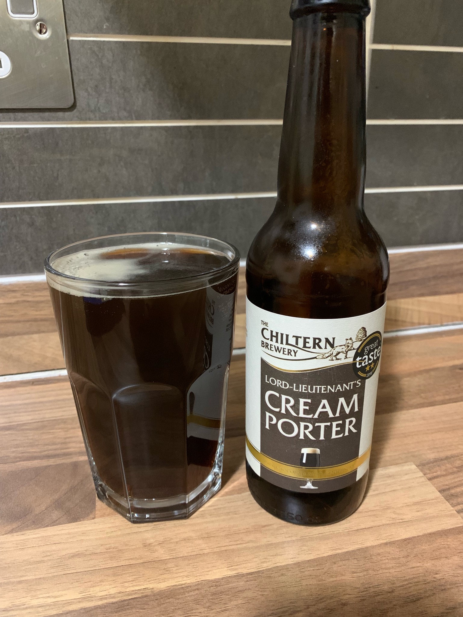 Lord-Lieutenant's Cream Porter, England