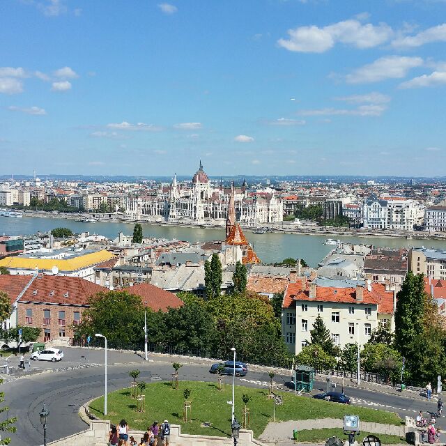 Róna Budapest, Róna
