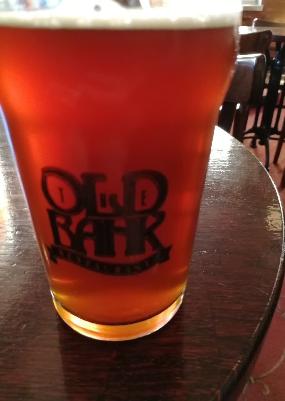 Montana Red, England