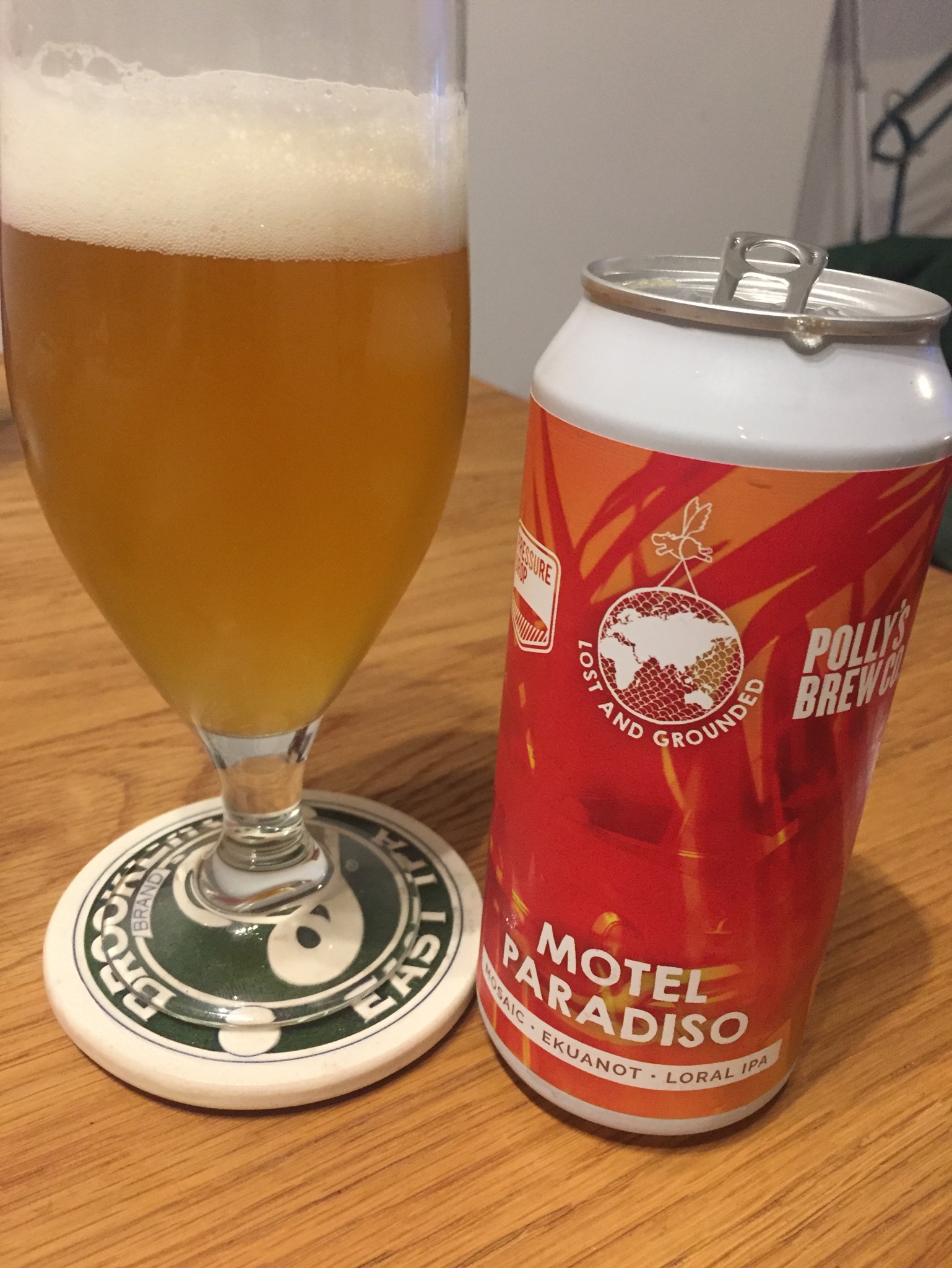 Motel Paradiso, England