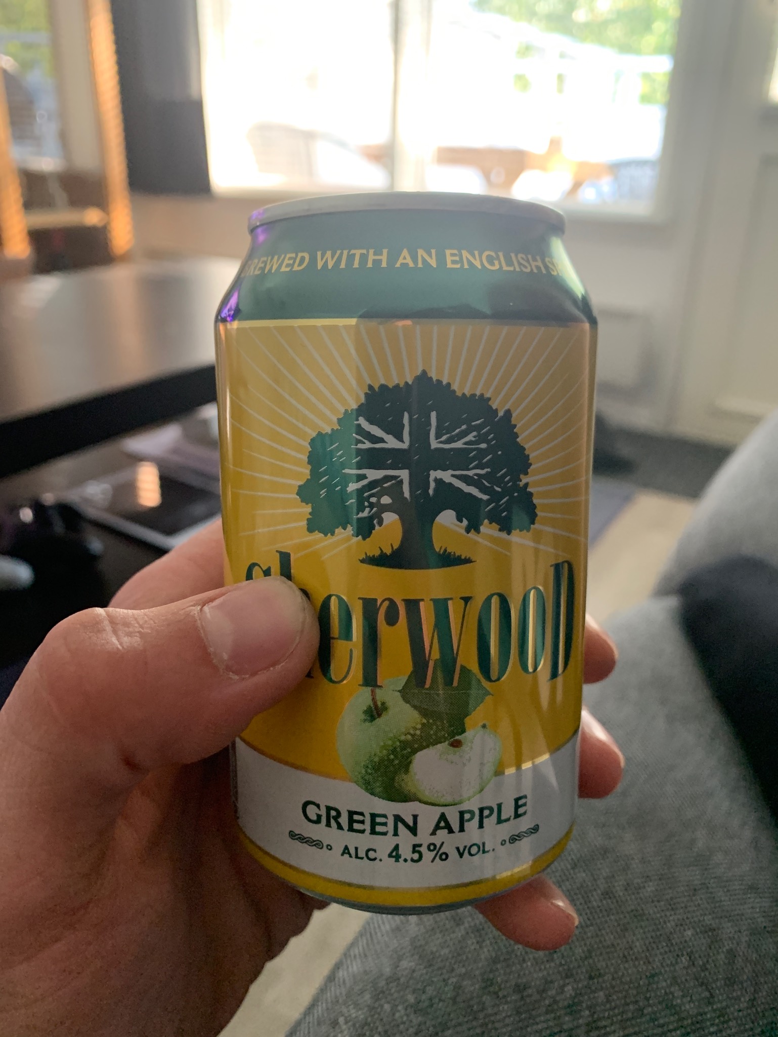 Sherwood Green Apple, Latvia