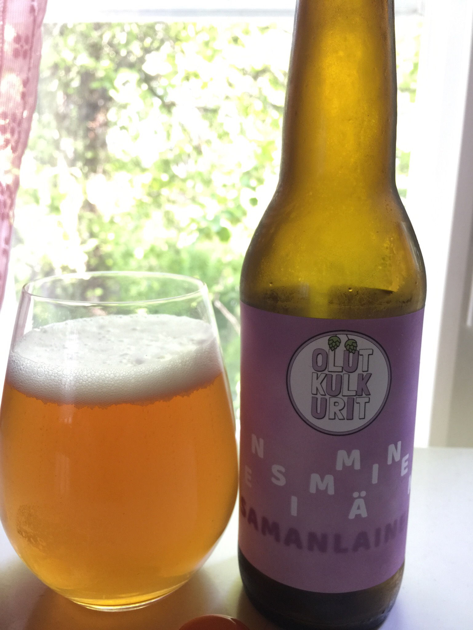 Ensimmäinen samanlainen, Finland