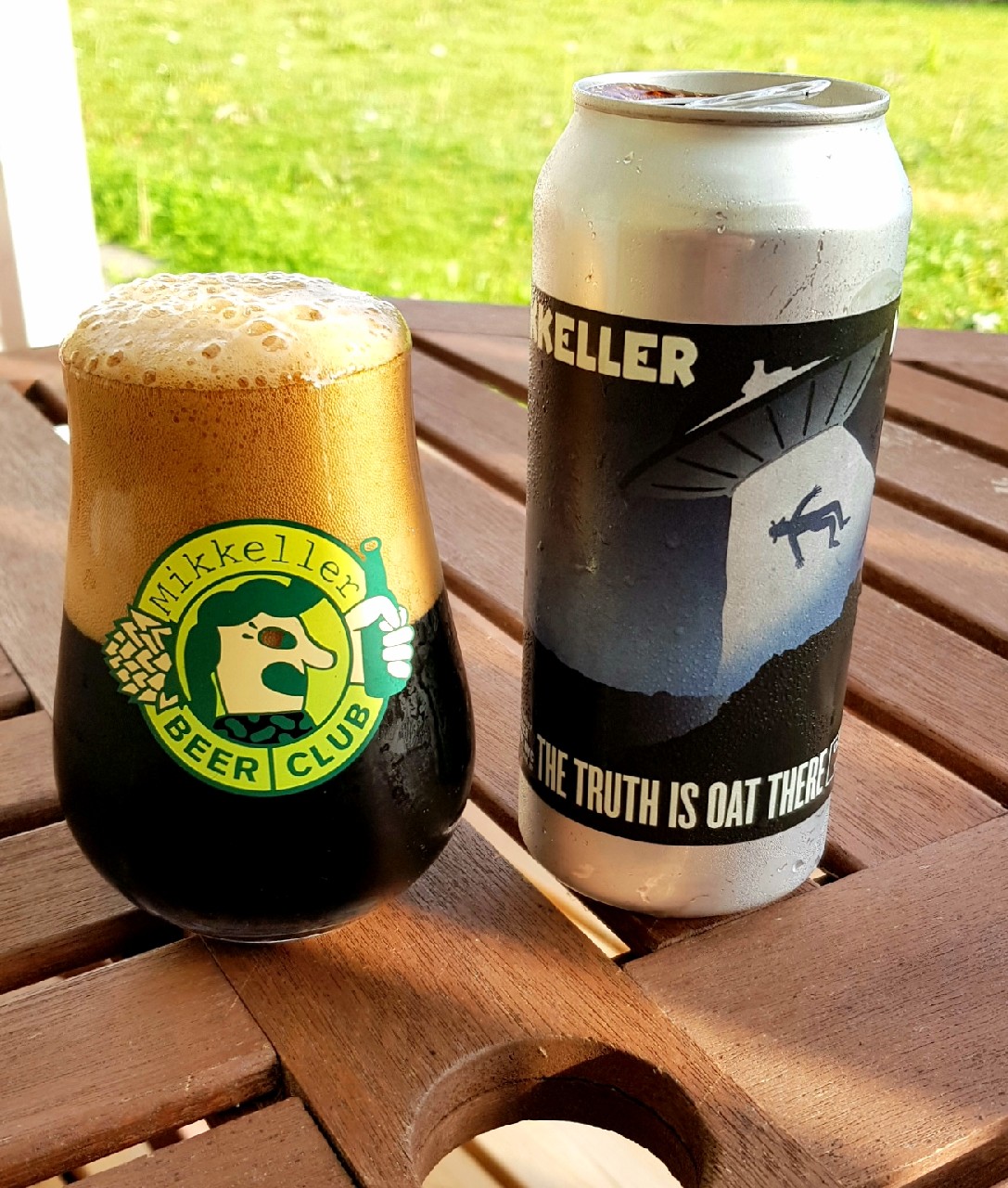 The Truth Is Oat There, United States