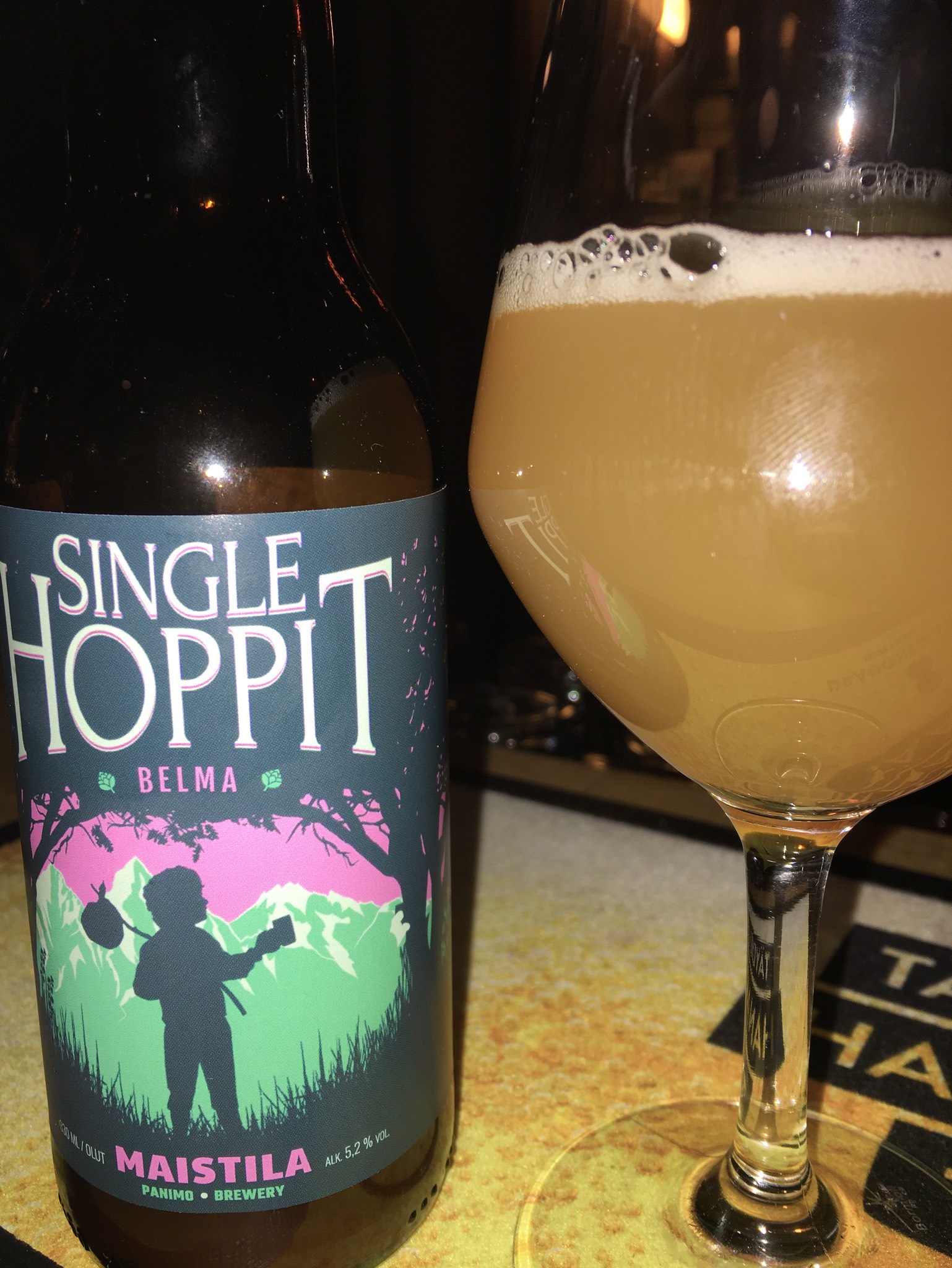 Single Hoppit Blanch, Finland