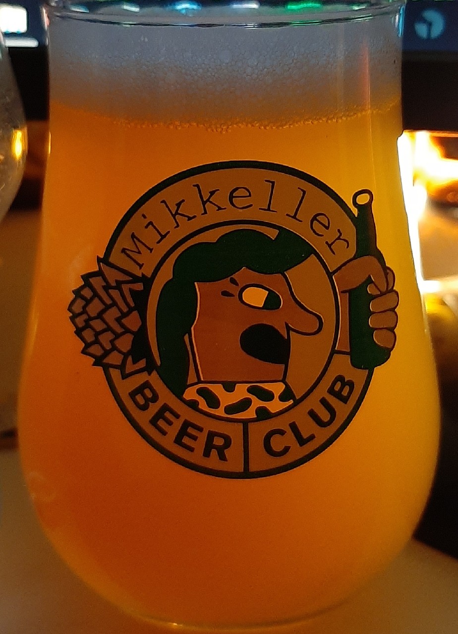 Whatwhat, United States