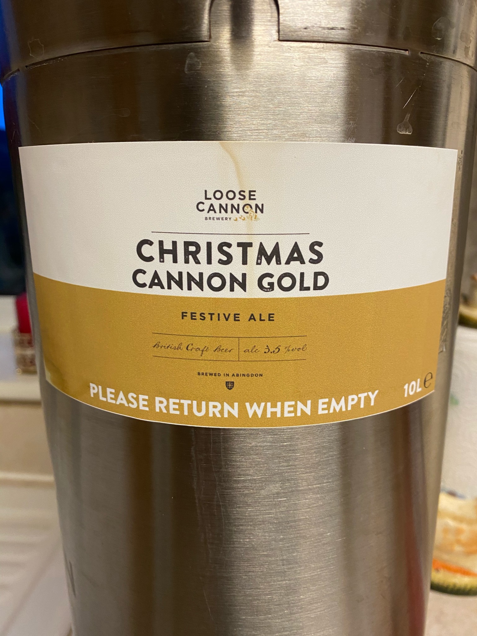 Christmas Cannon Gold, England