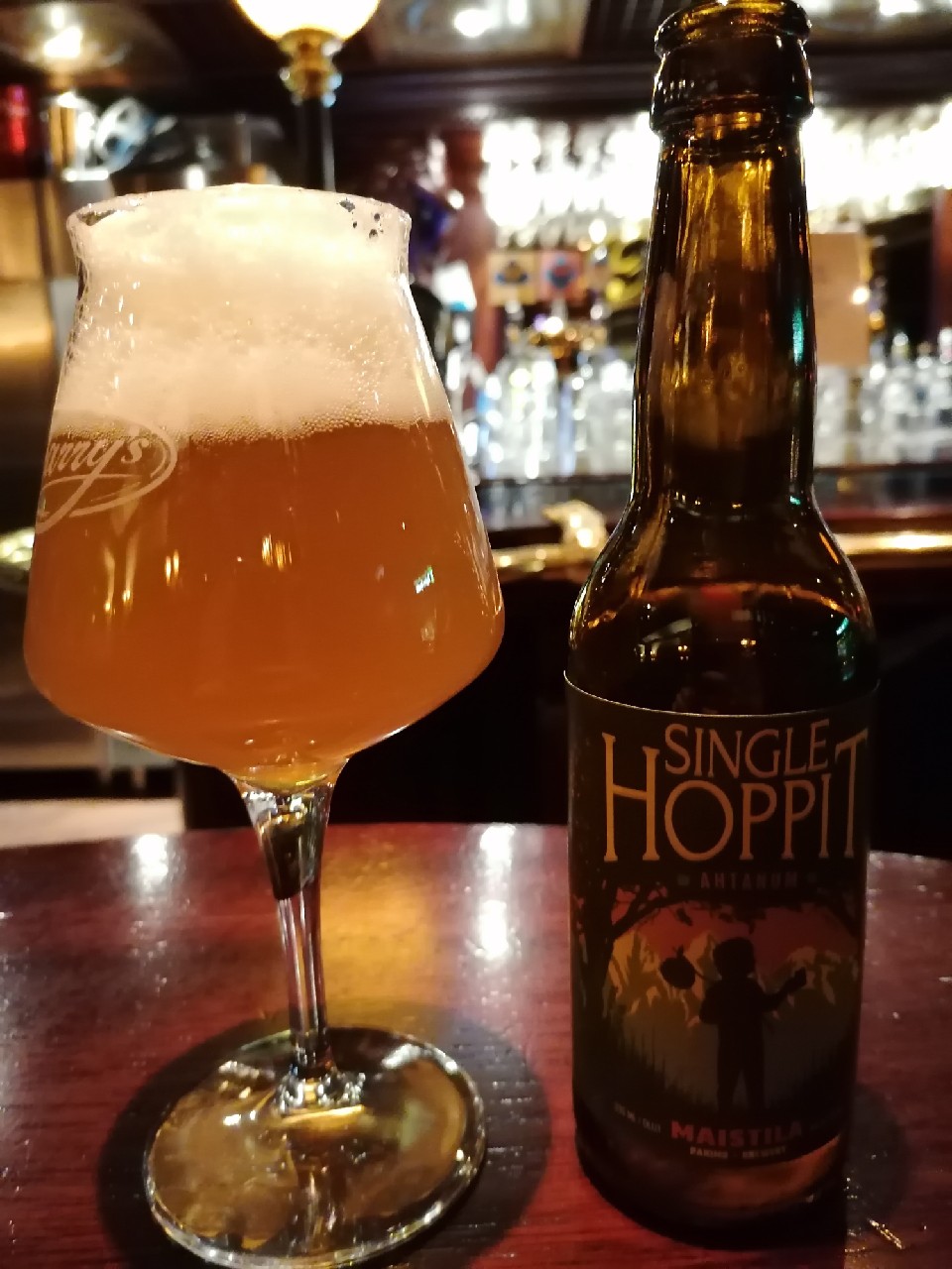 Single Hoppit Blanch, Finland