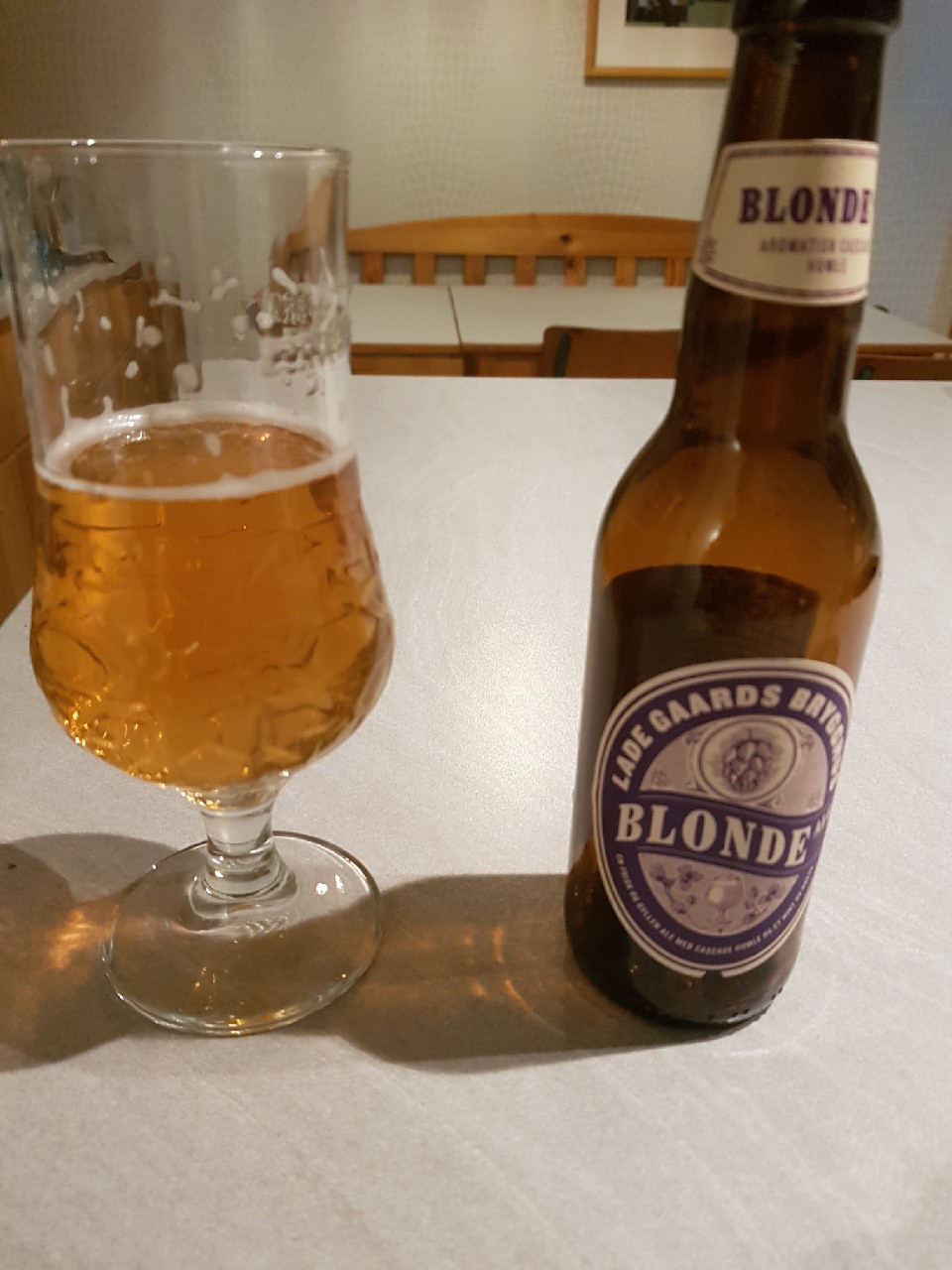 Lade Gards Brygghus Blond Ale, Norway