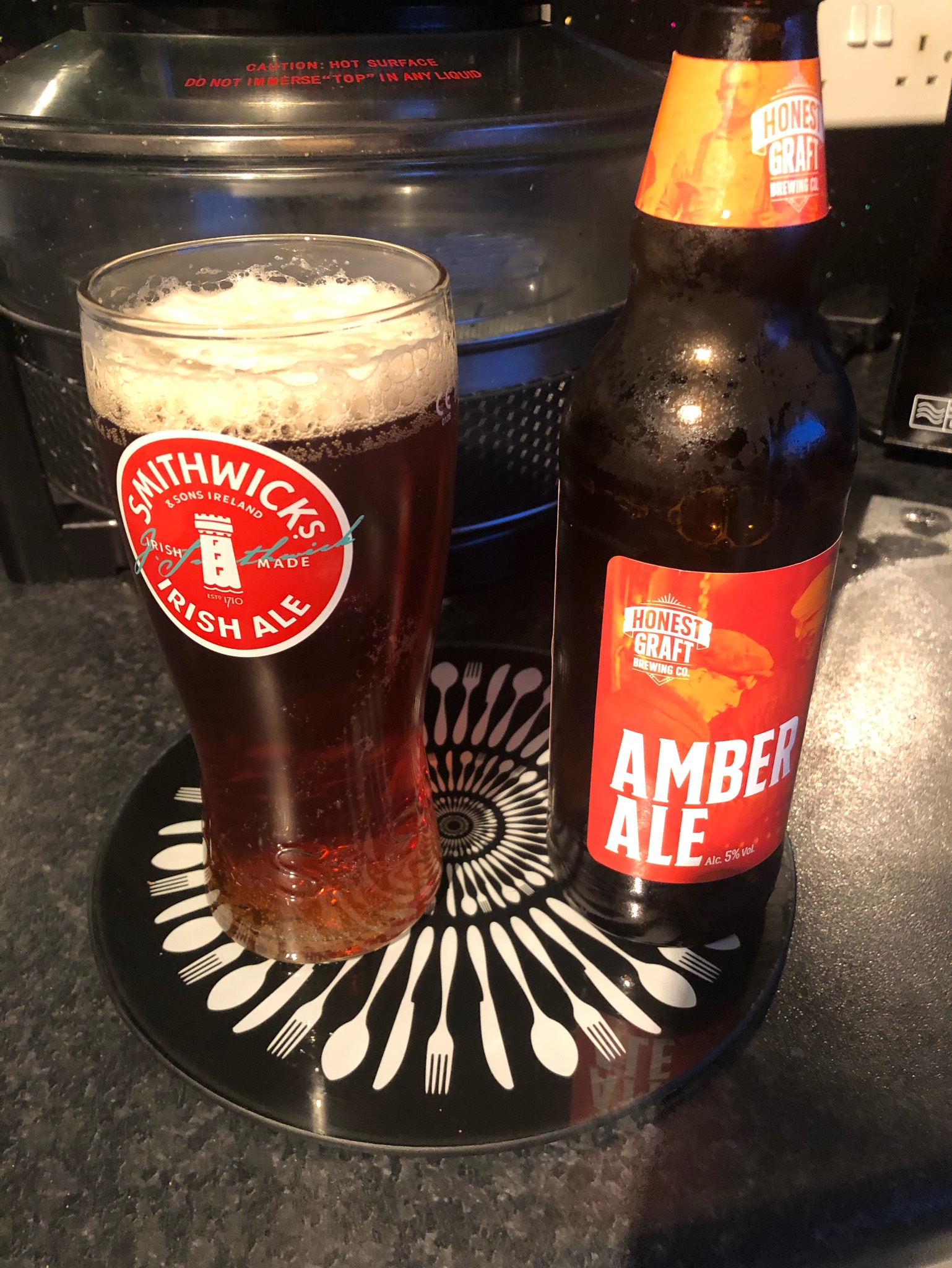 Honest Graft Amber Ale, England