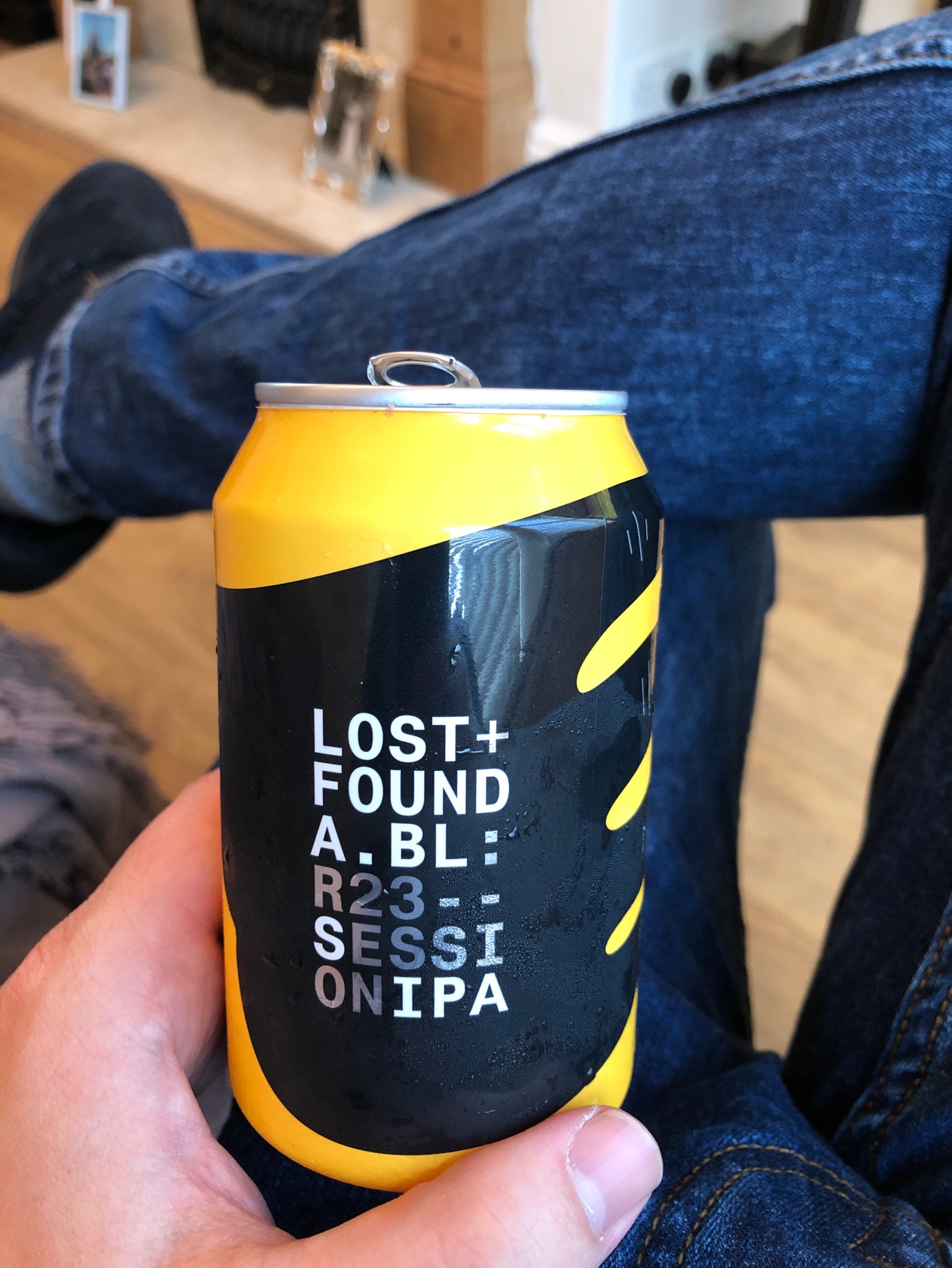R23 Session Pale Ale Hold It Down, England