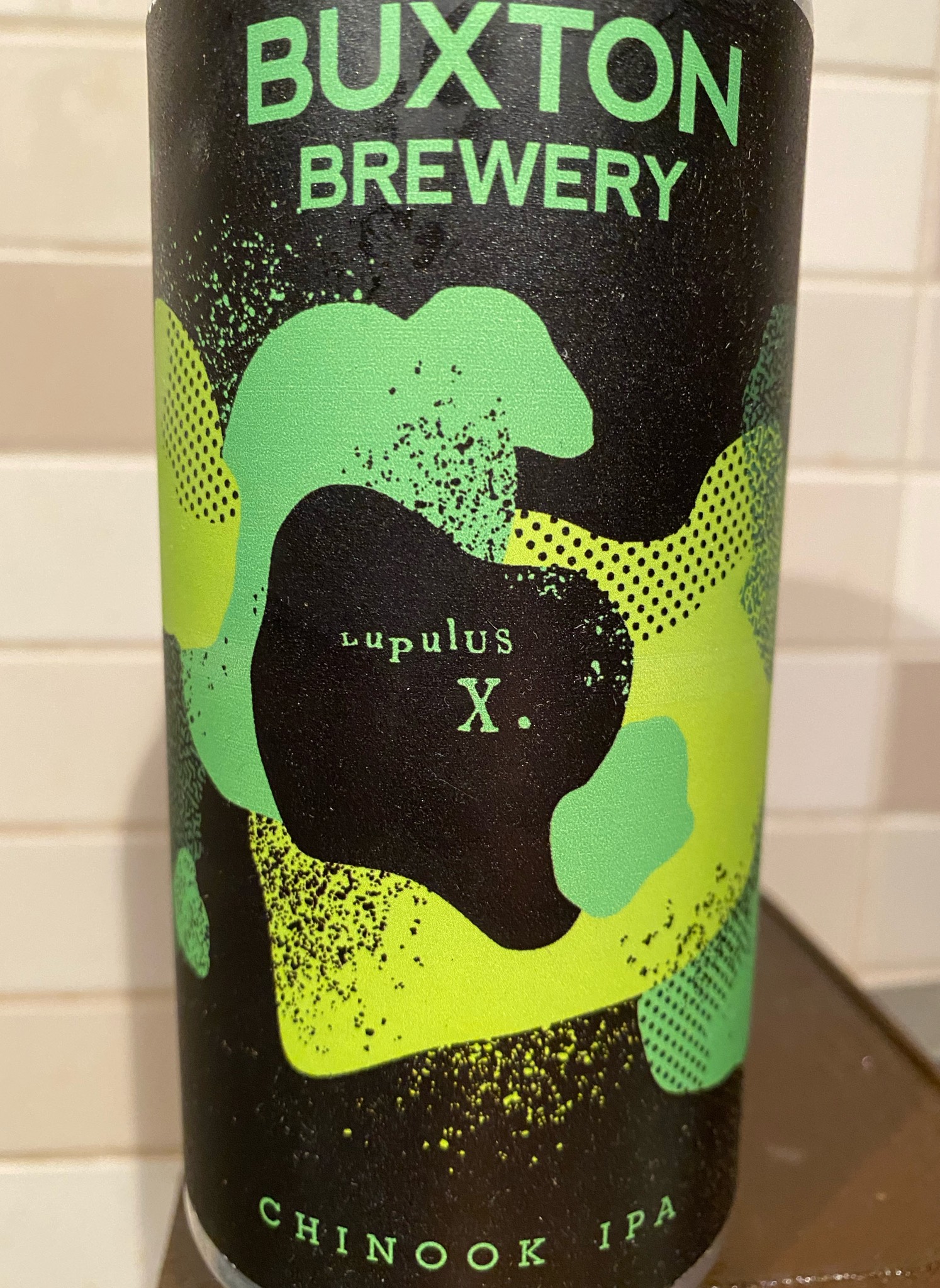 Lupulus X. Chinook, England