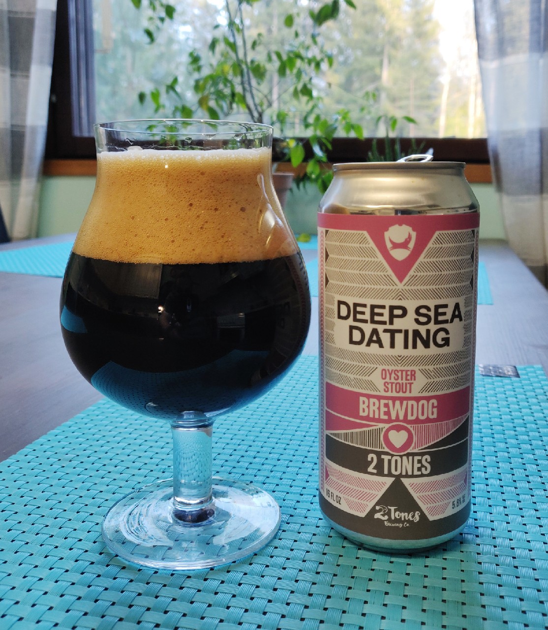 BrewDog Vs. 2 Tones Deep Sea Dating, United States