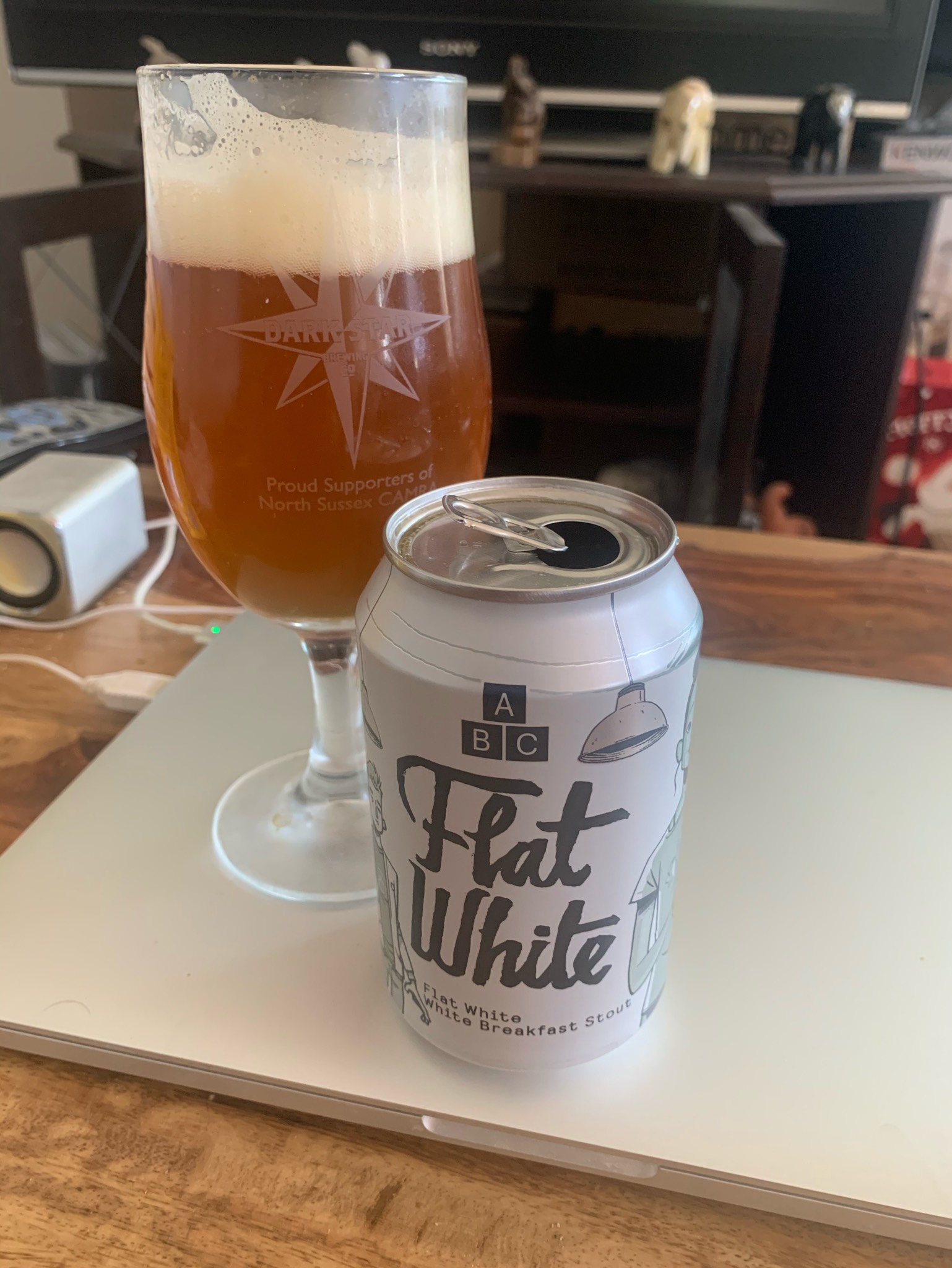 White Breakfast Stout, England