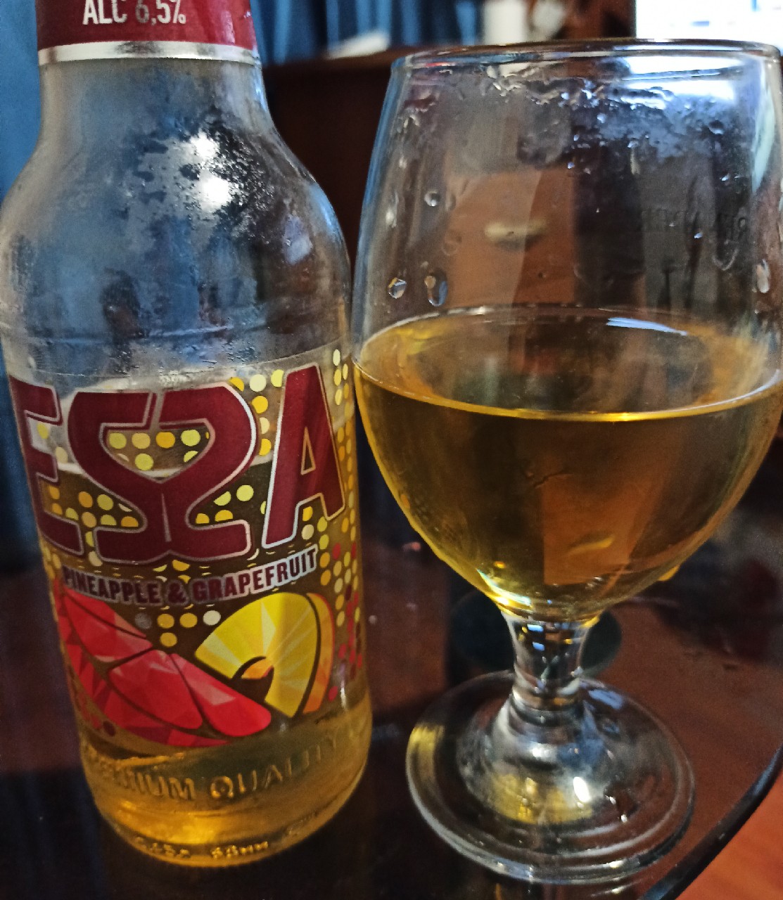 Essa Pineapple Grapefruit, Russia