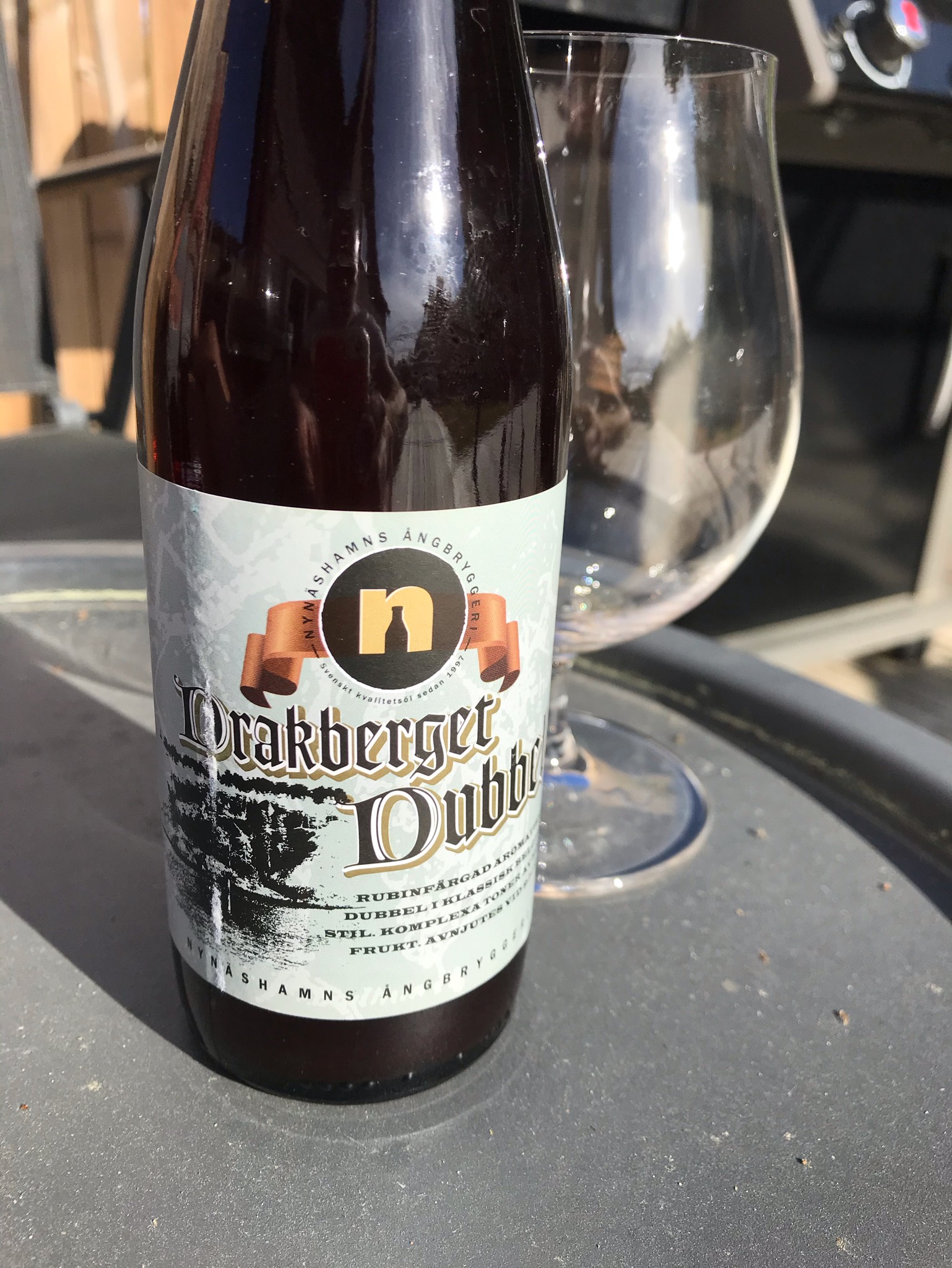 Drakberget Dubbel, Sweden