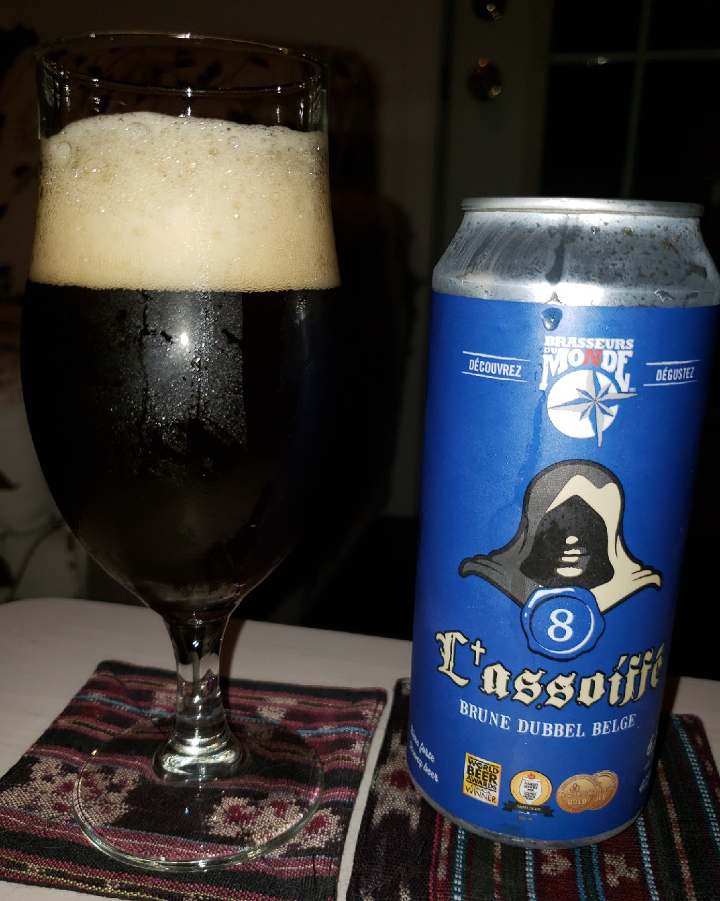 8 l'assoiffé, Canada