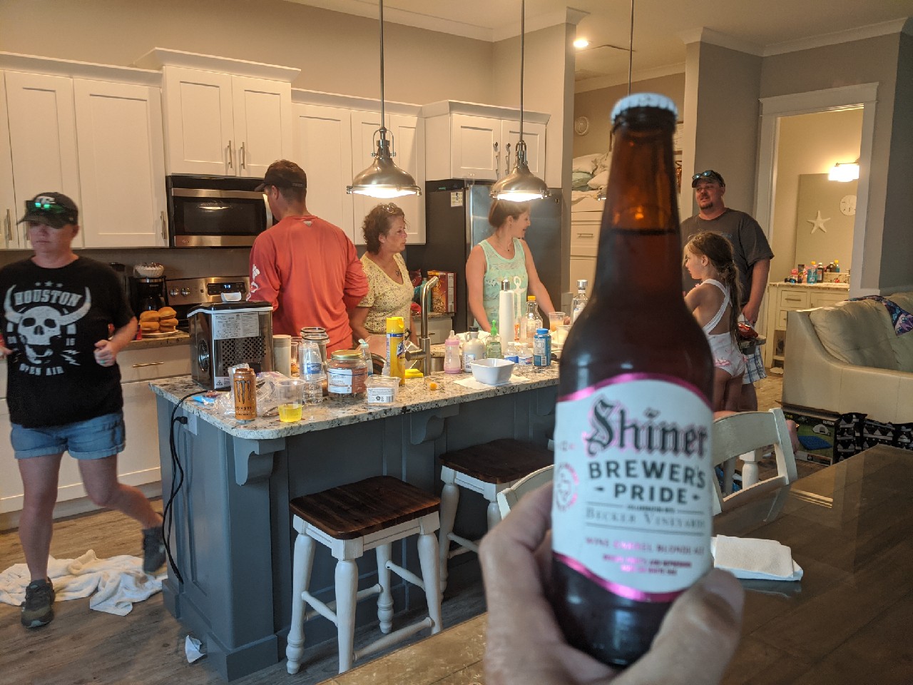 Brewer's Pride Wine Barrel Blonde Ale, United States