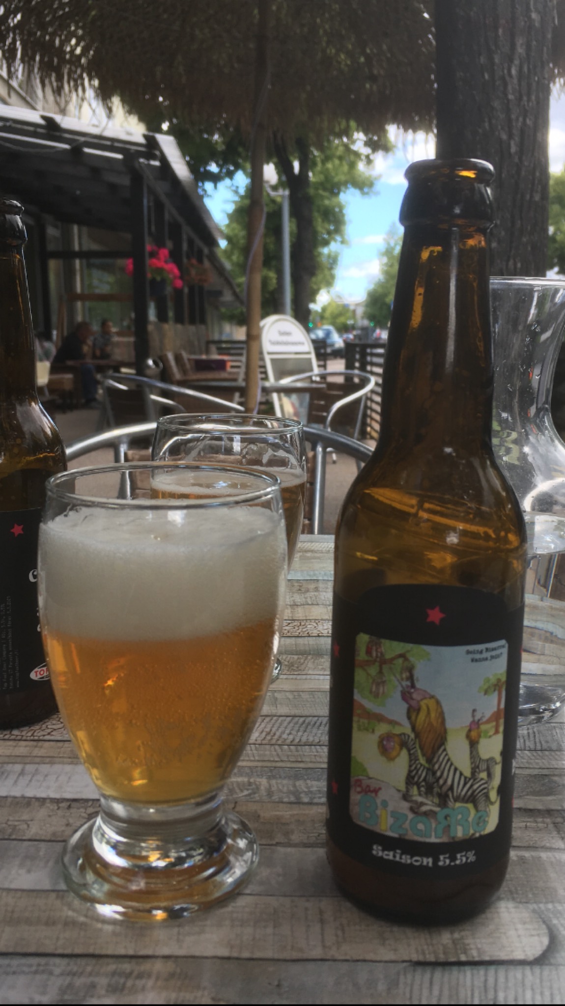 Bar Bizarre Saison, Finland