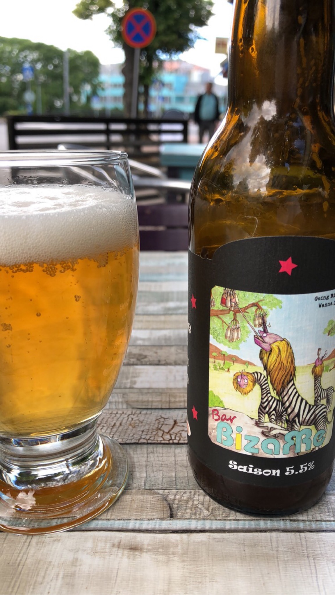 Bar Bizarre Saison, Finland