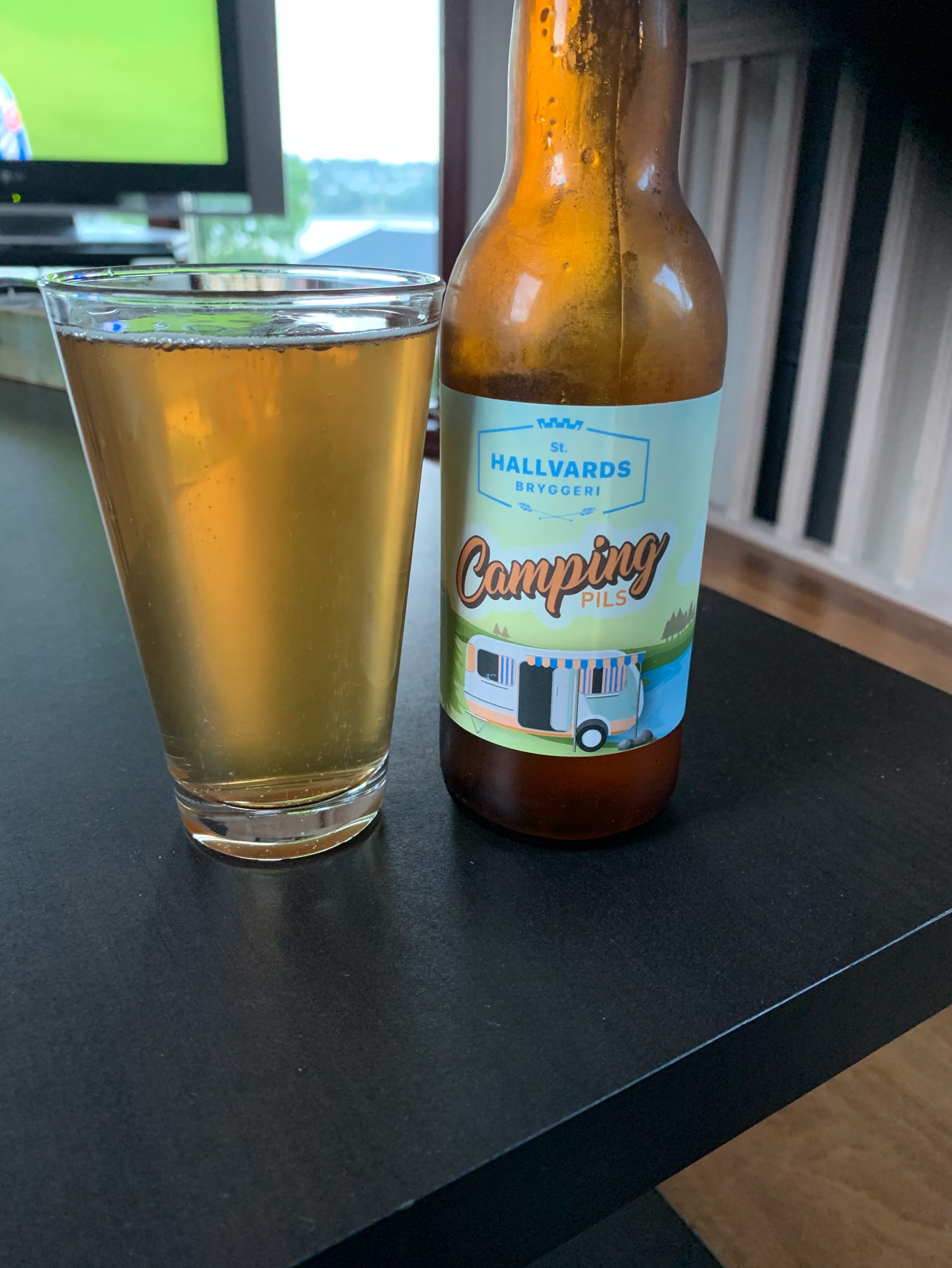 st.HALLVARDS BRYGGERI camping PILS, Norway