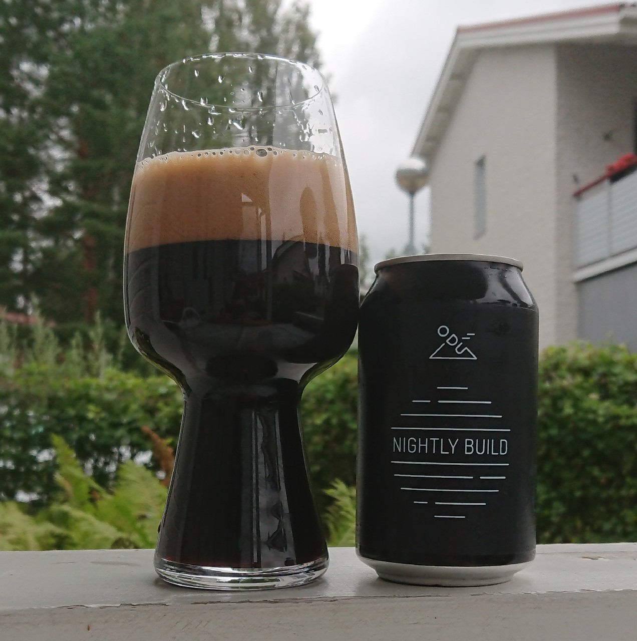 Nightly Build, Latvia