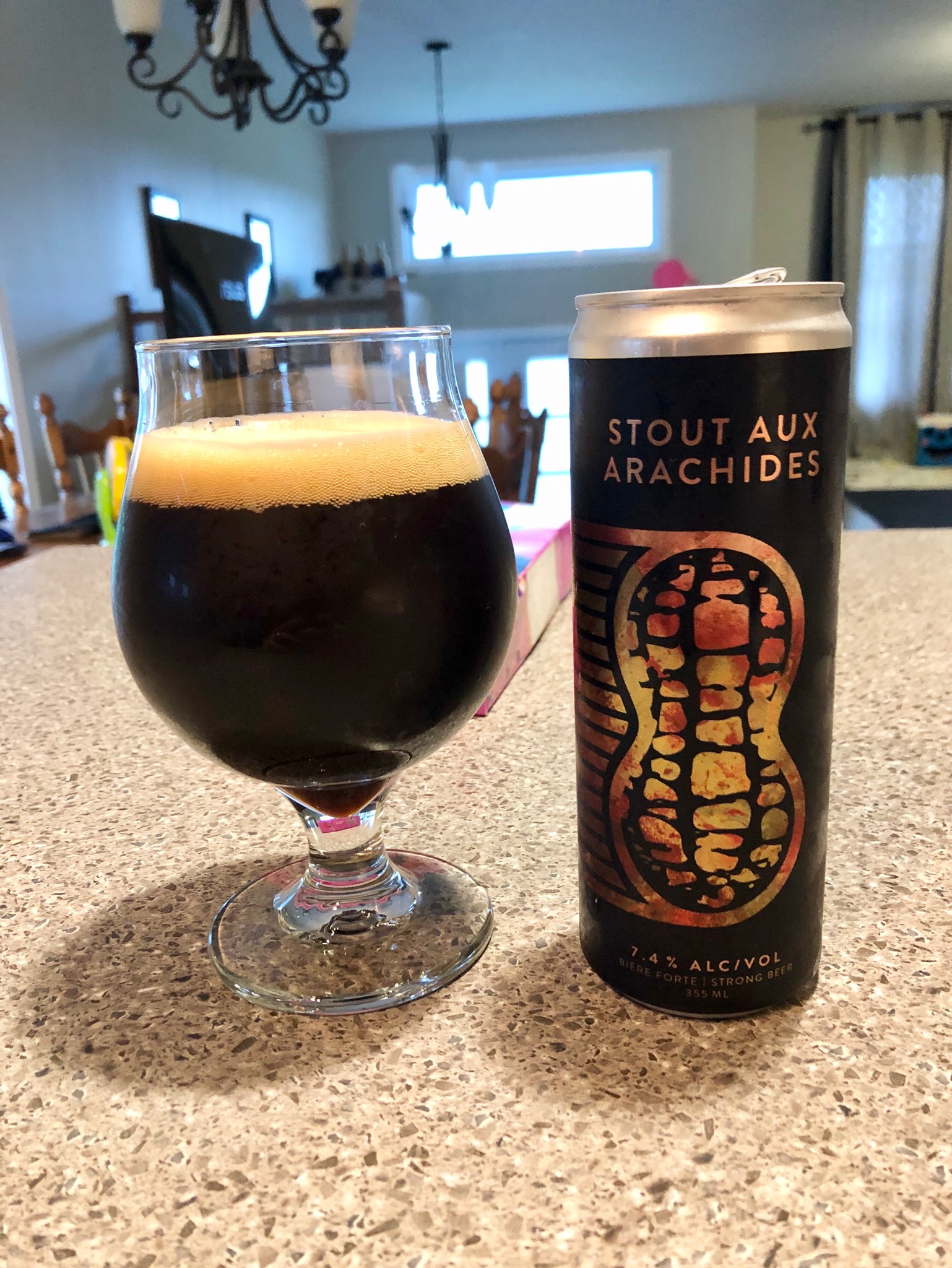 Stout aux arachides, Canada
