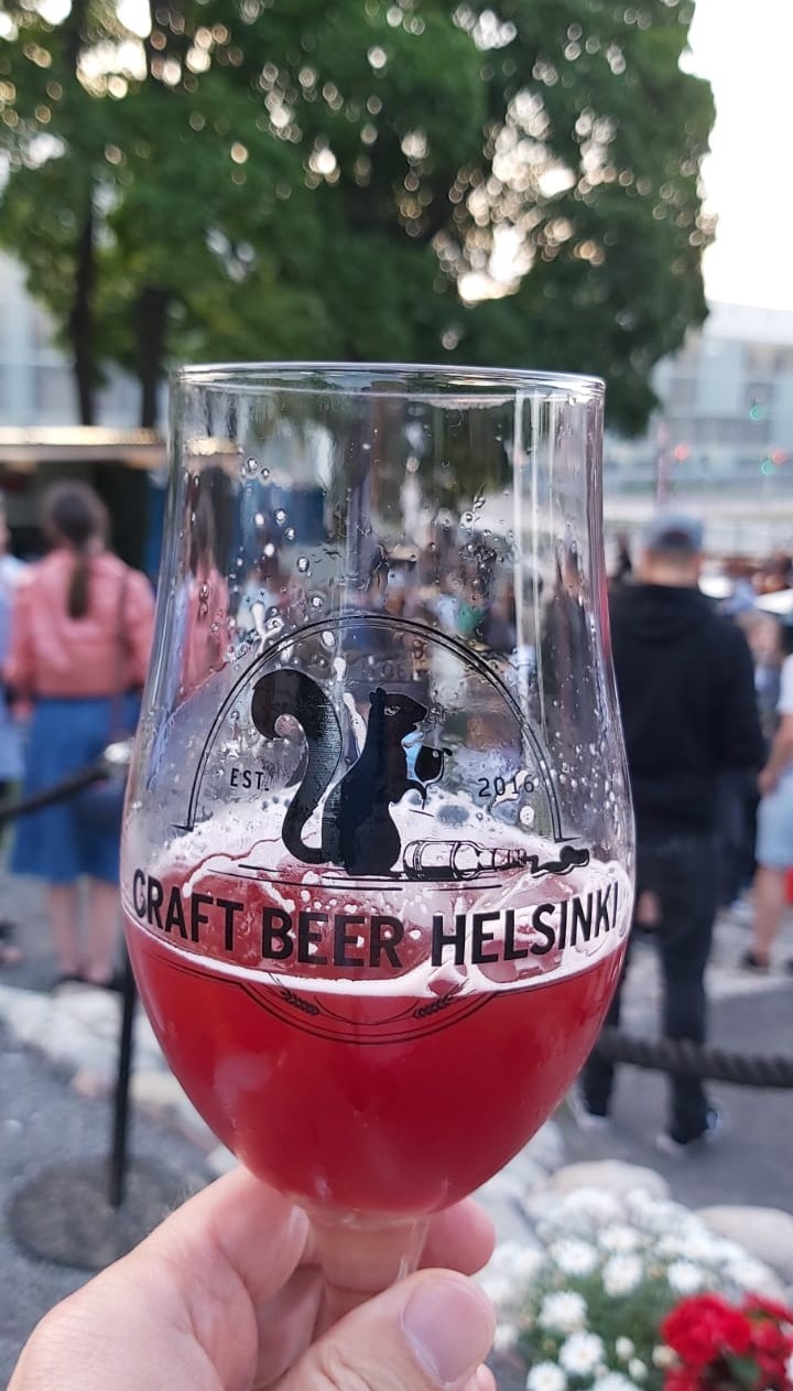 Weekend At Berrie's, Norway