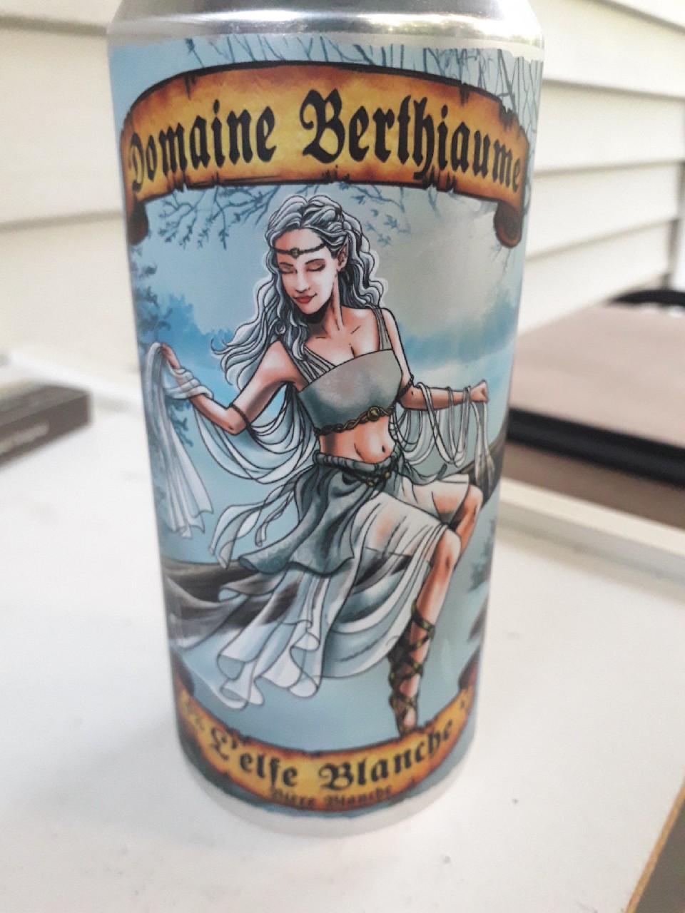 L'Elfe Blanche, Canada