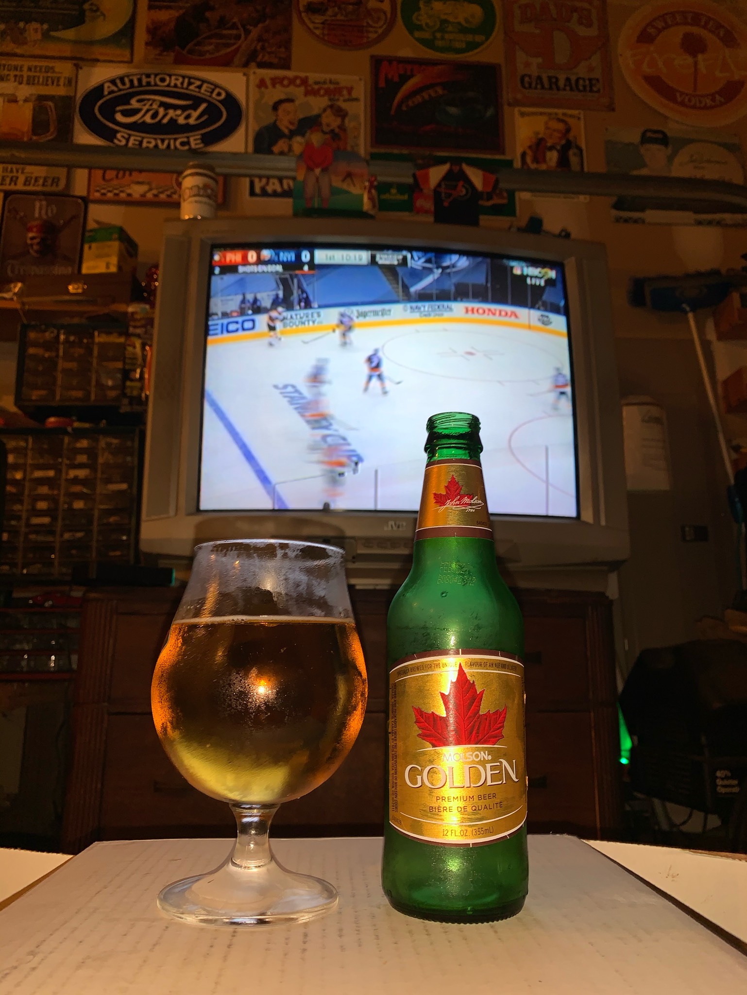 Molson Golden, Canada