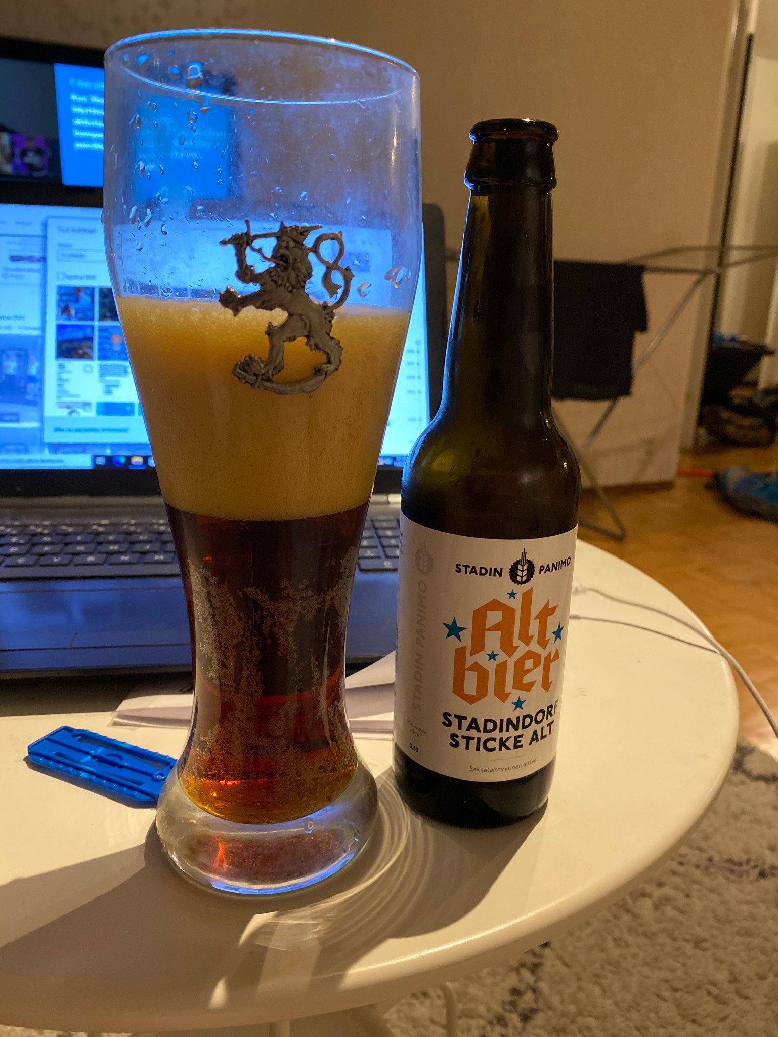 Stadindorf Sticke Alt, Finland