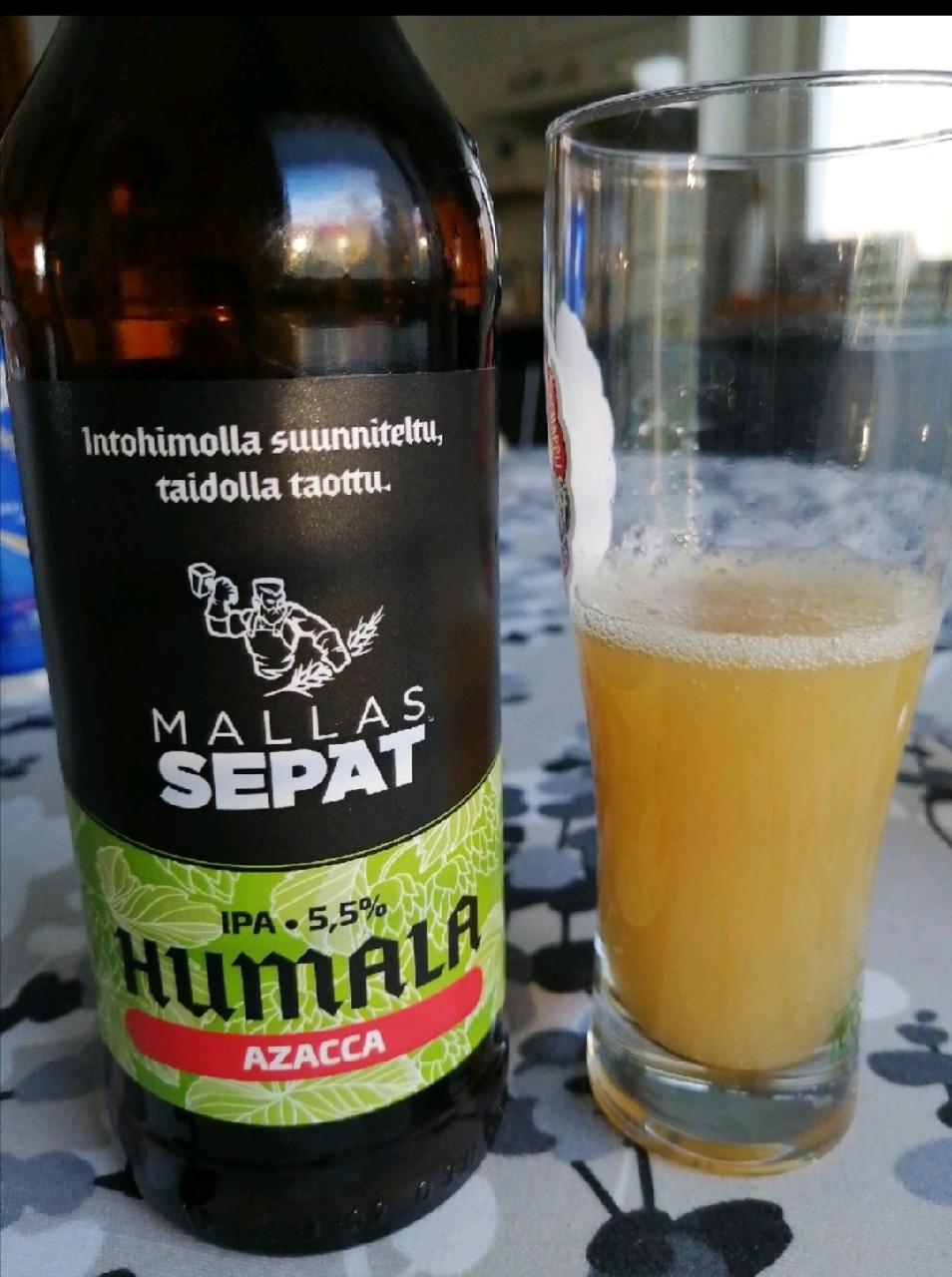 Humala: Azacca, Finland