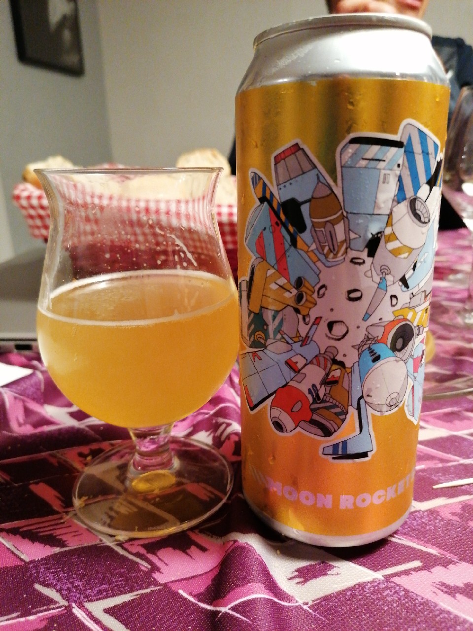 Moon Rockets, Russia