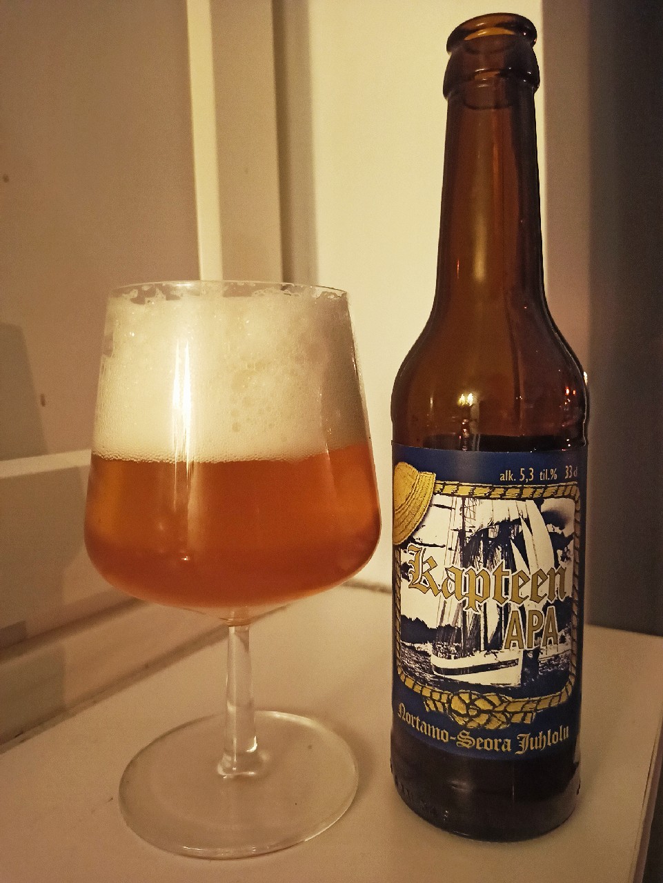 kapteen apa, Finland