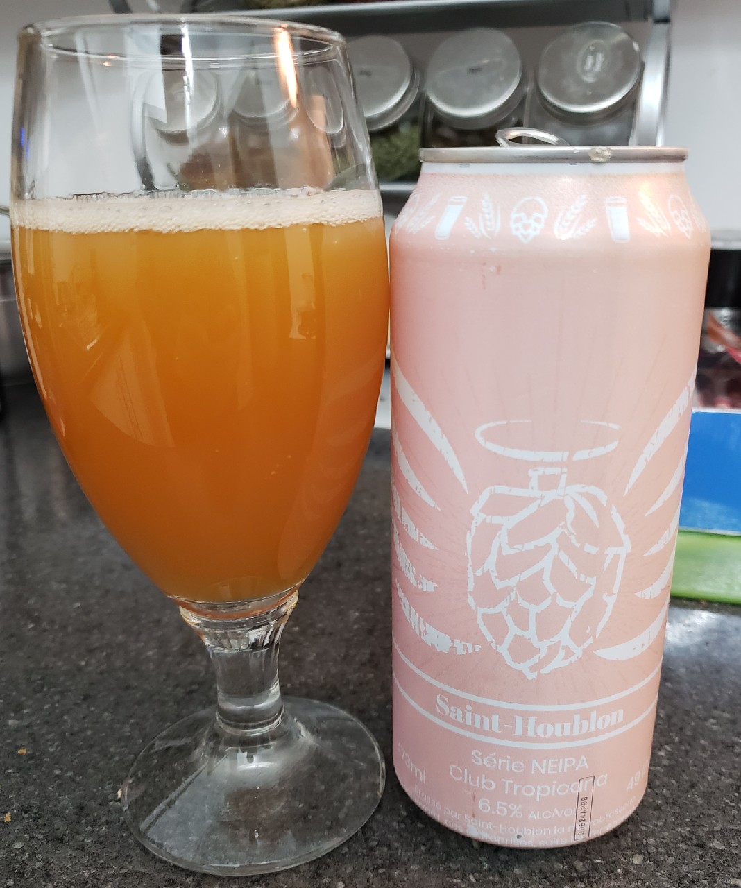 Club Tropicana, Canada