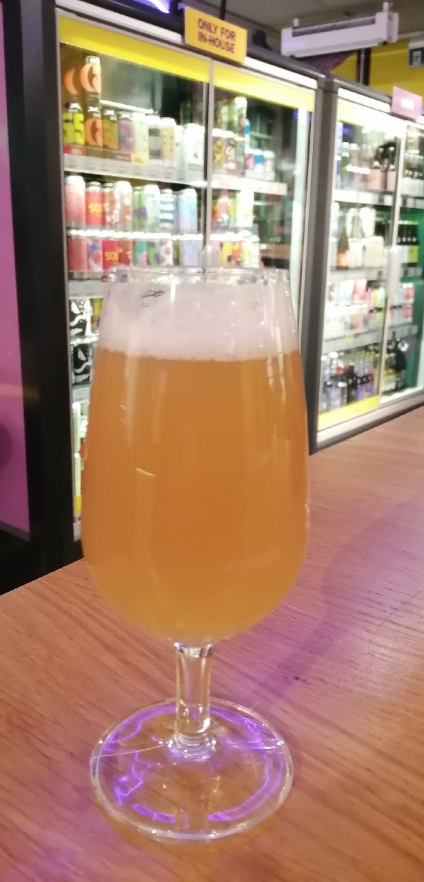 42 DDH Pale Ale - Ninth Edition, England