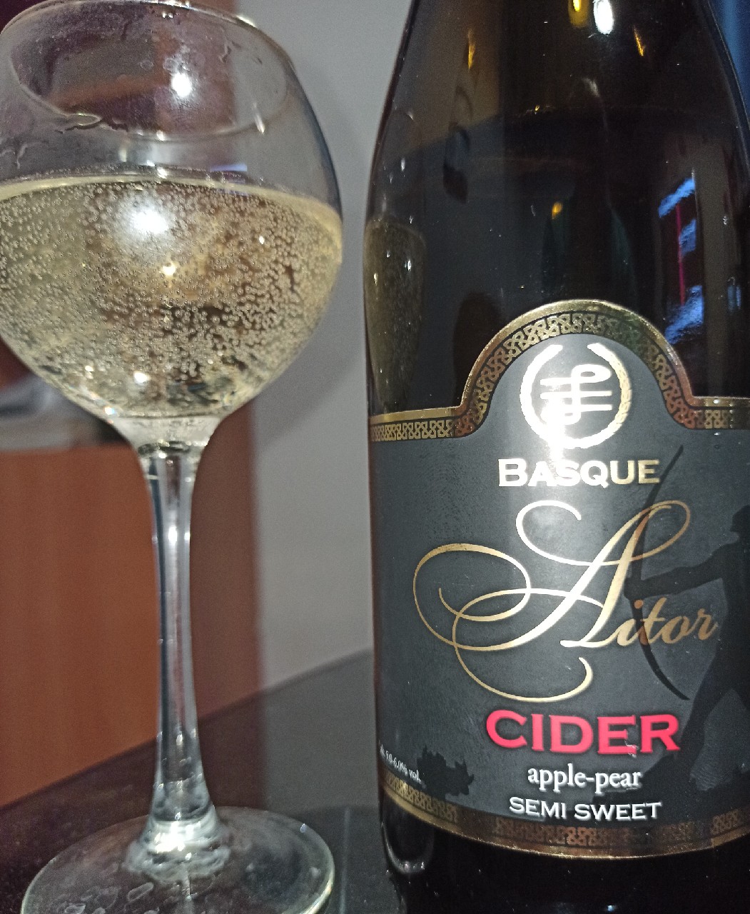 aitor semi-sweet, Russia