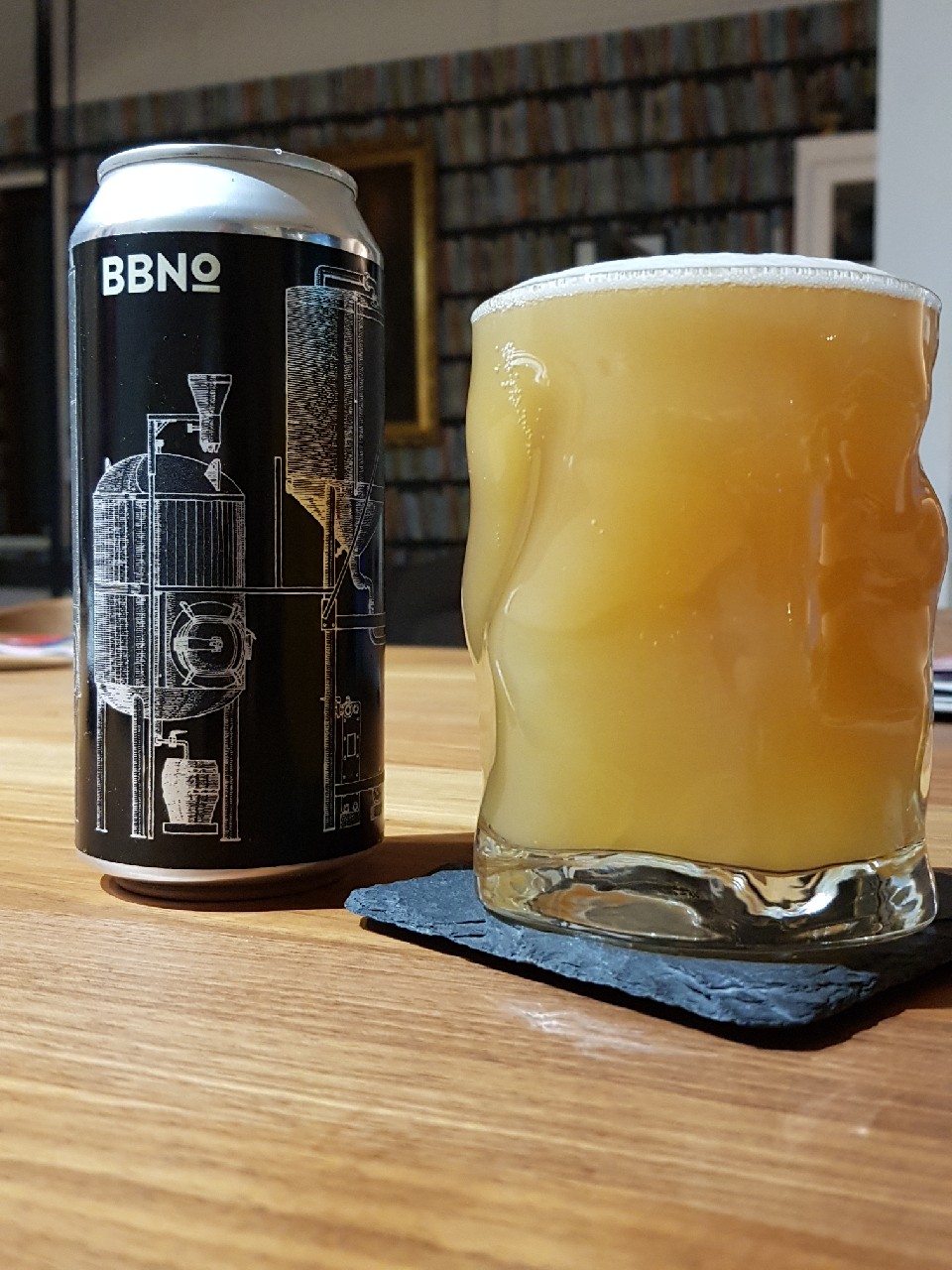 42 DDH Pale Ale - Tenth Edition, England