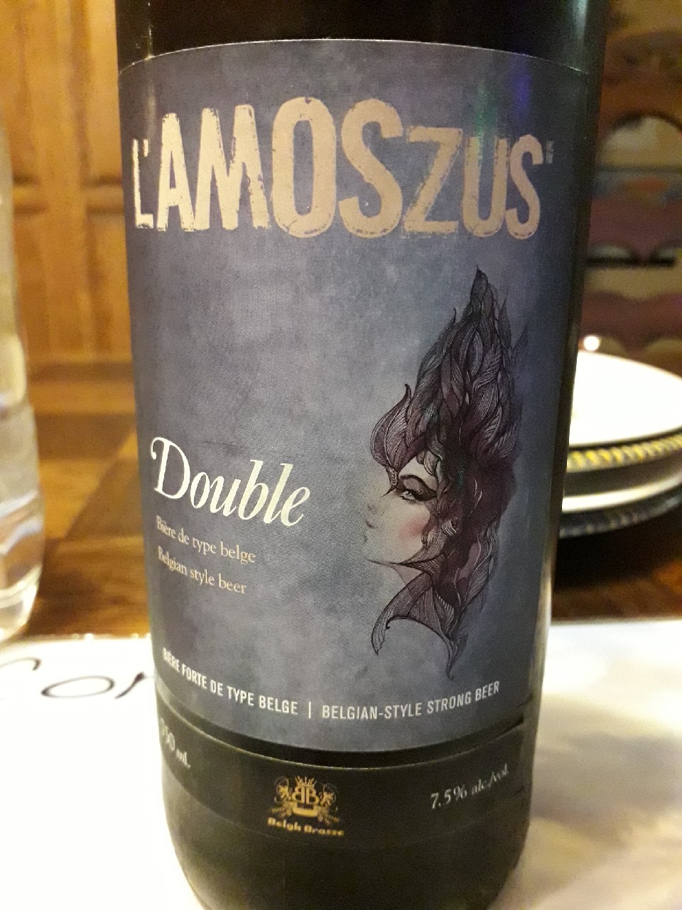 L'Amoszus, Canada